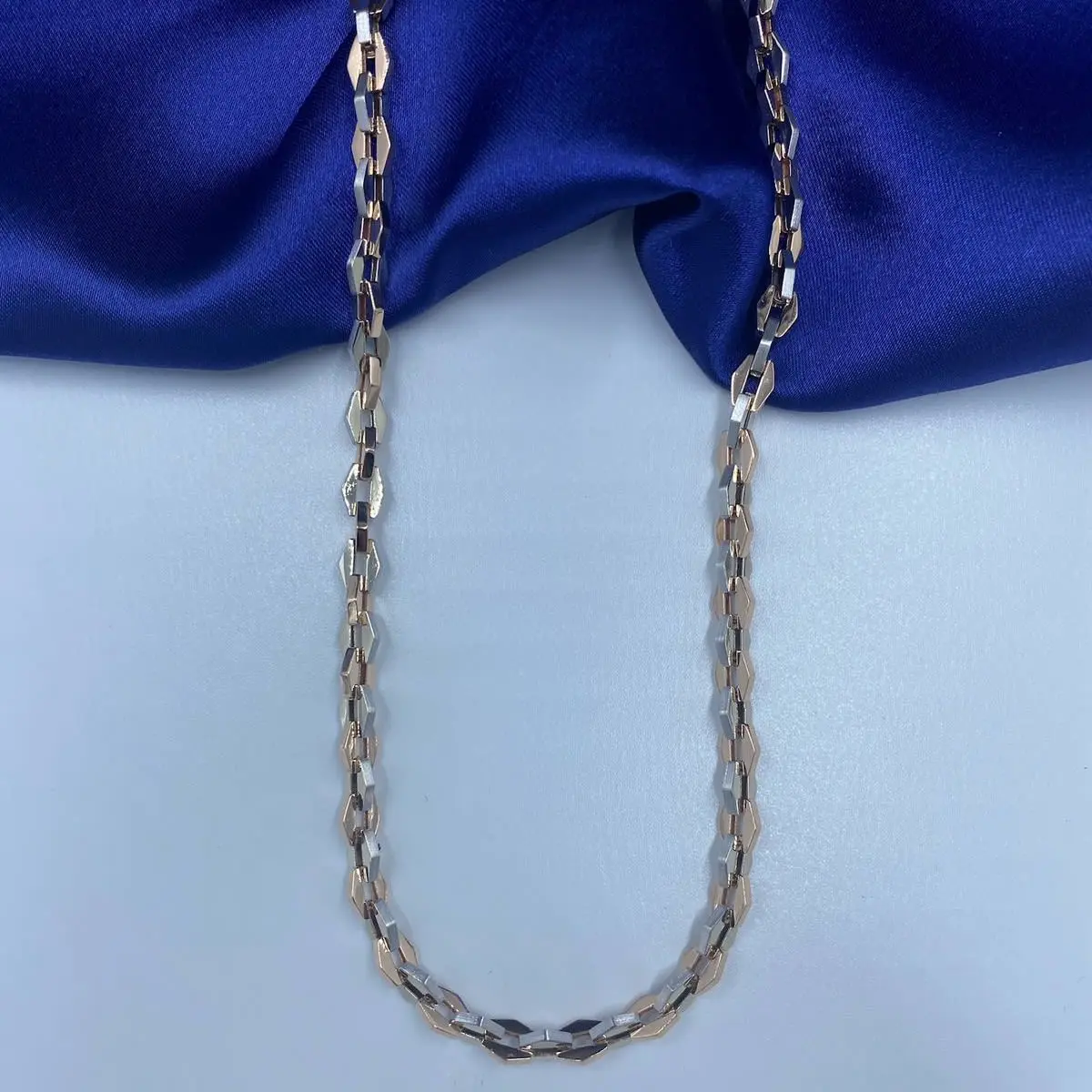 Italian Chain