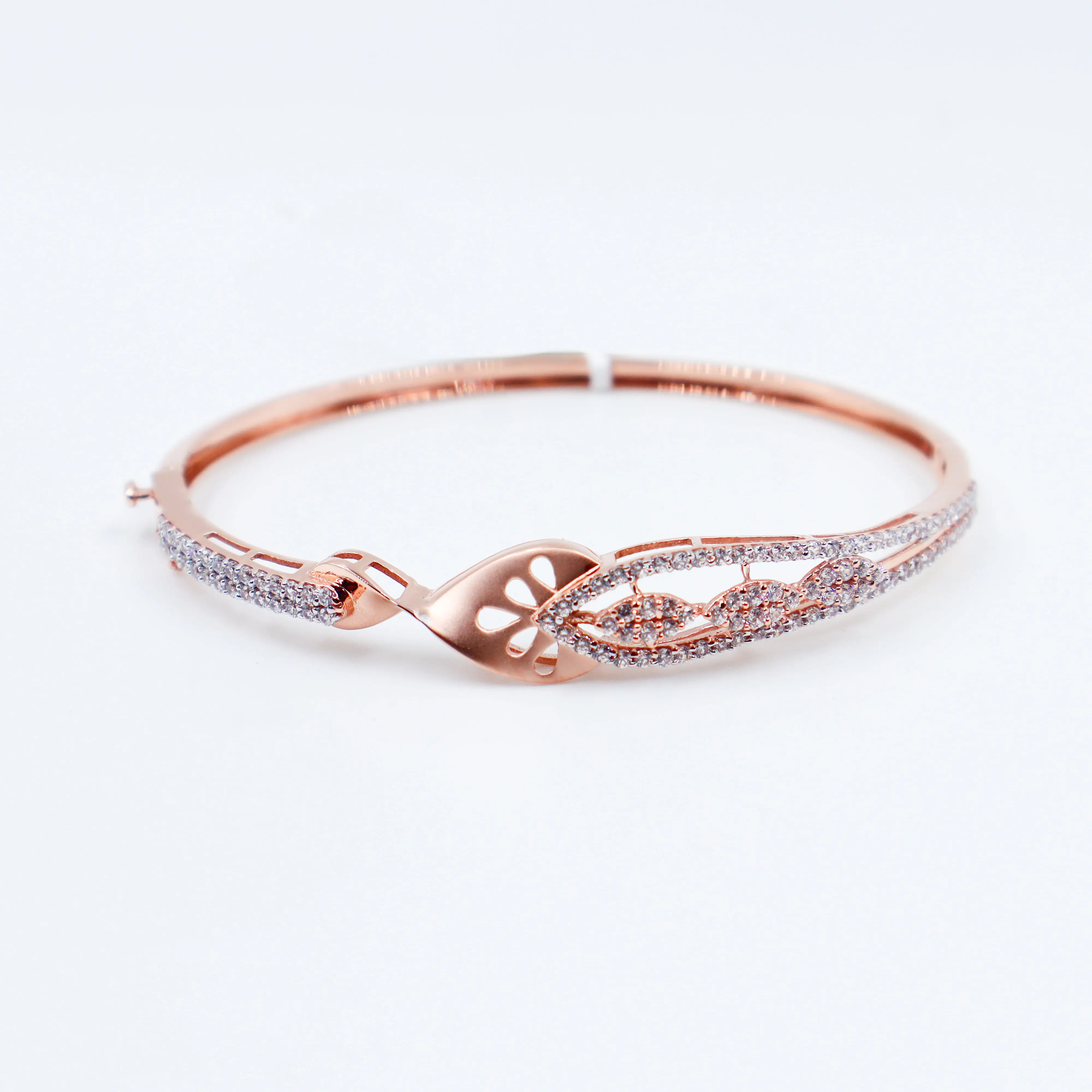 Ladies Kada