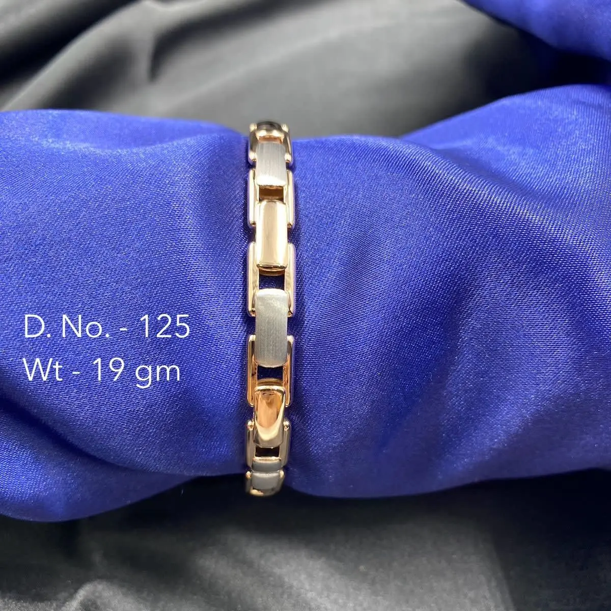 Italian Kada