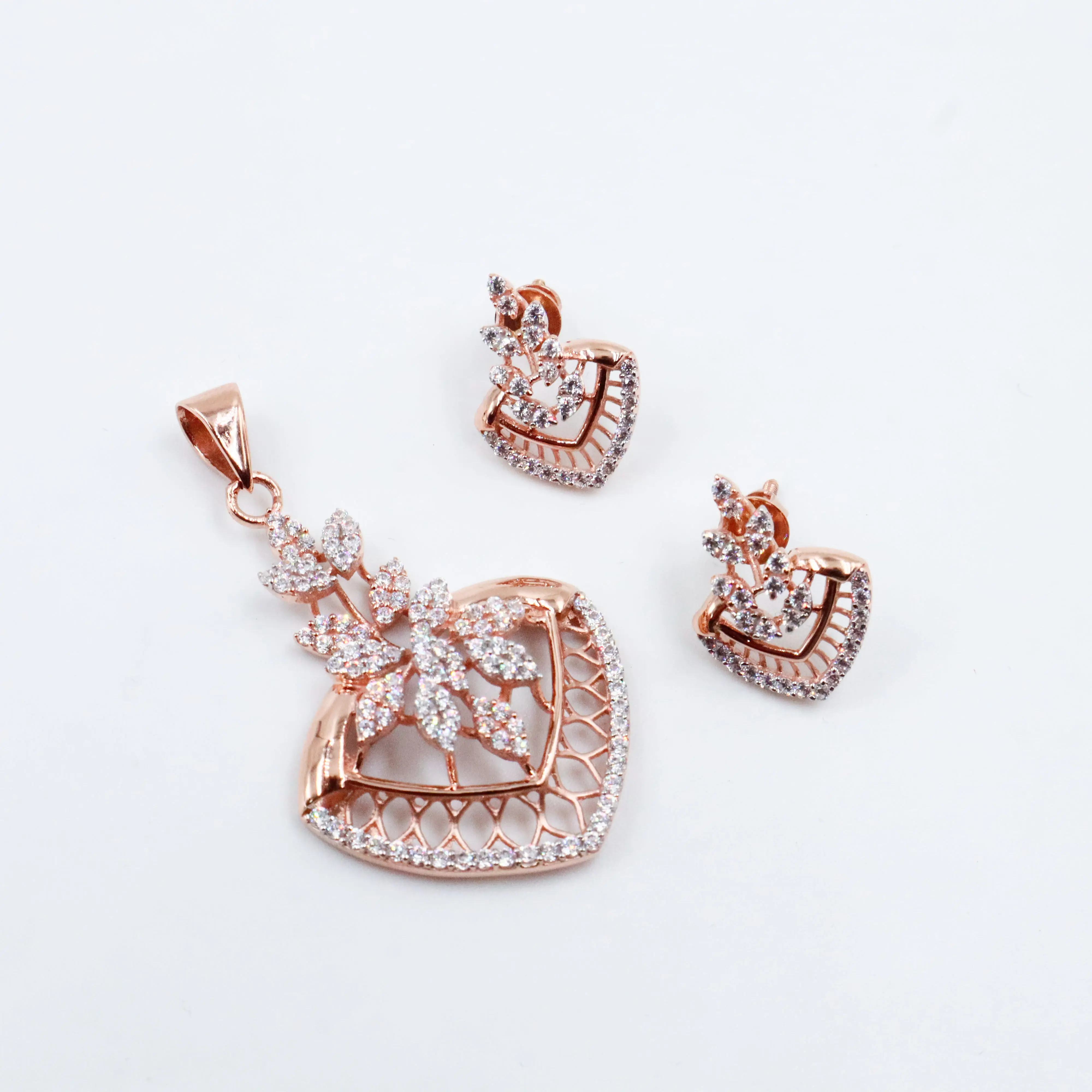 Pendant Set
