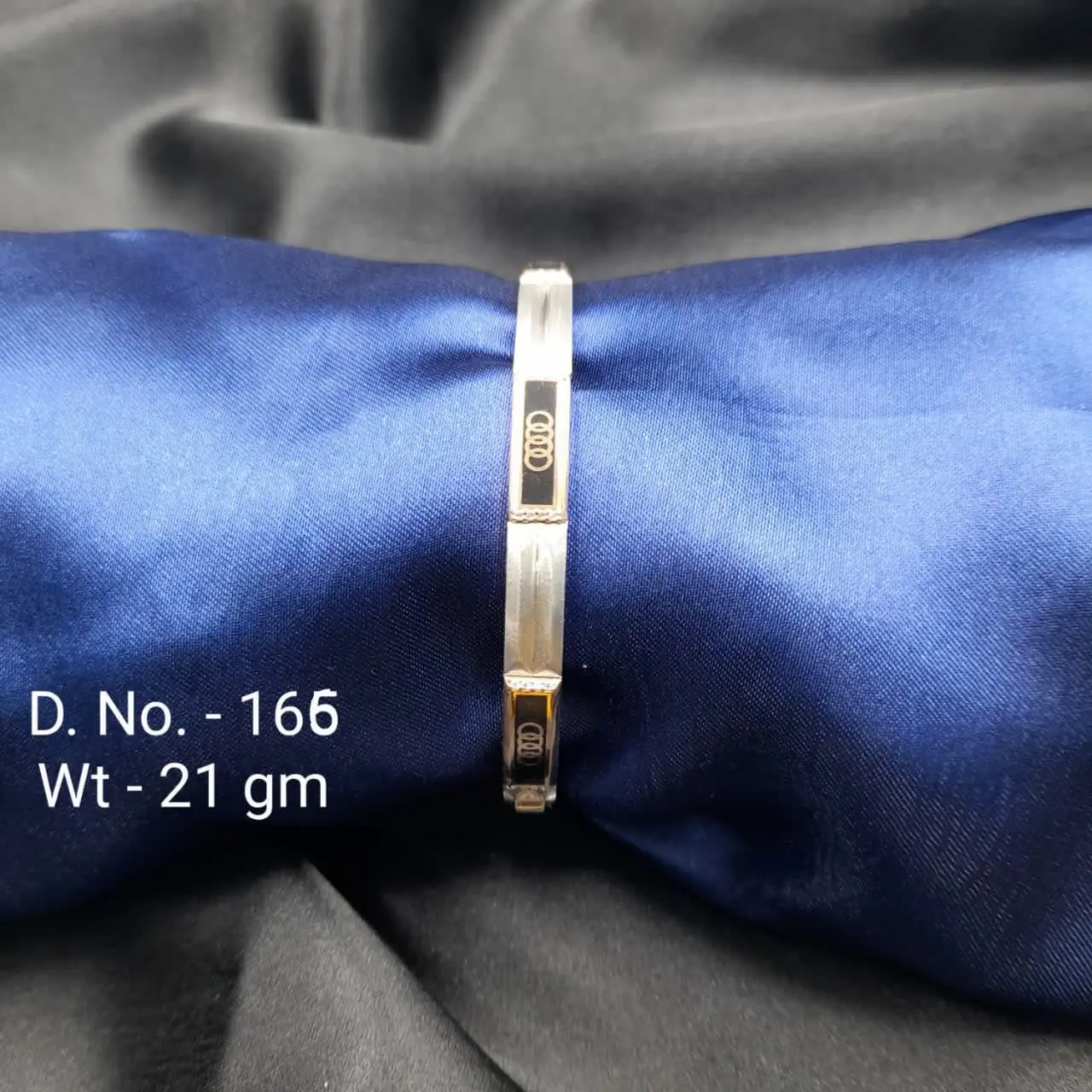 Italian Kada