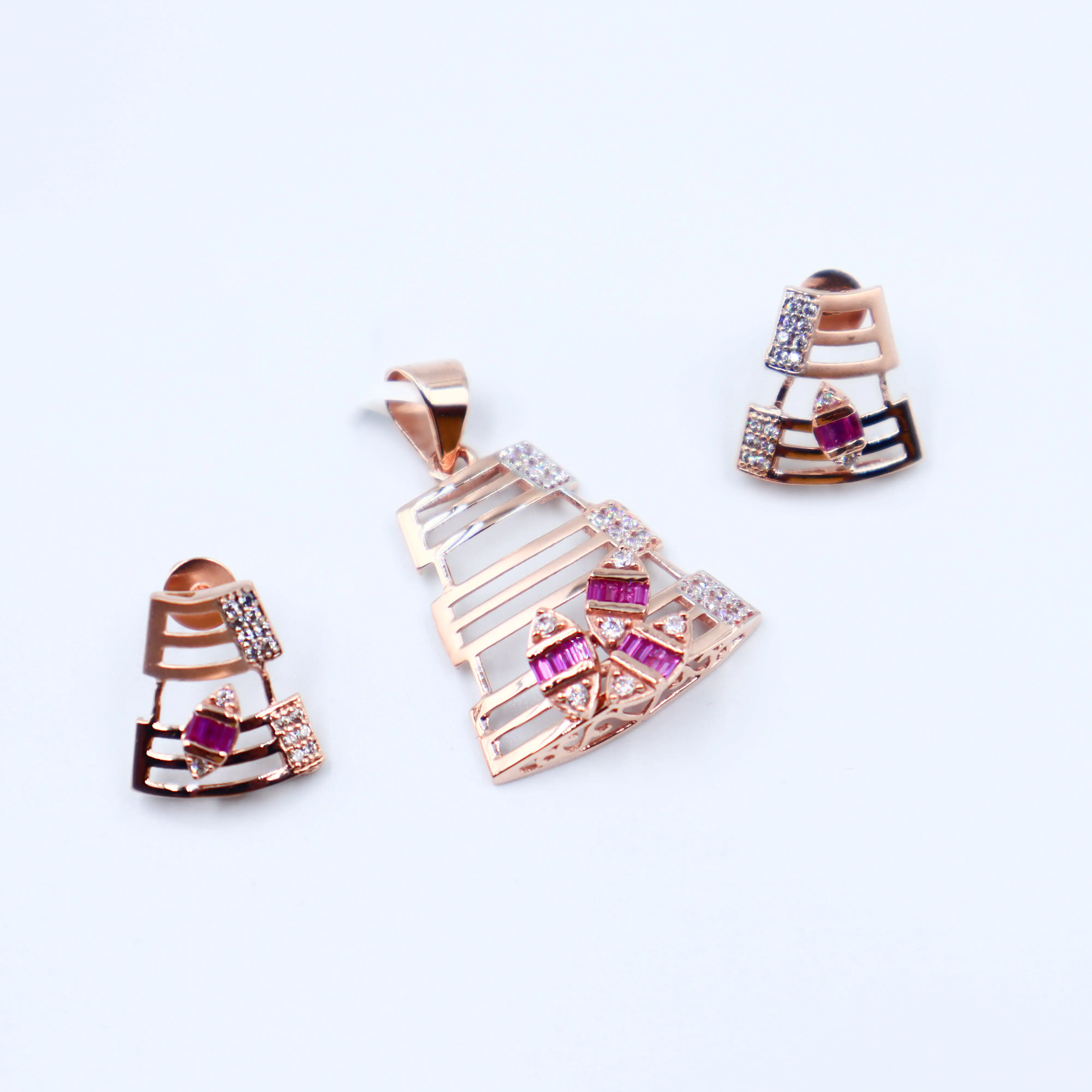 Pendant Set
