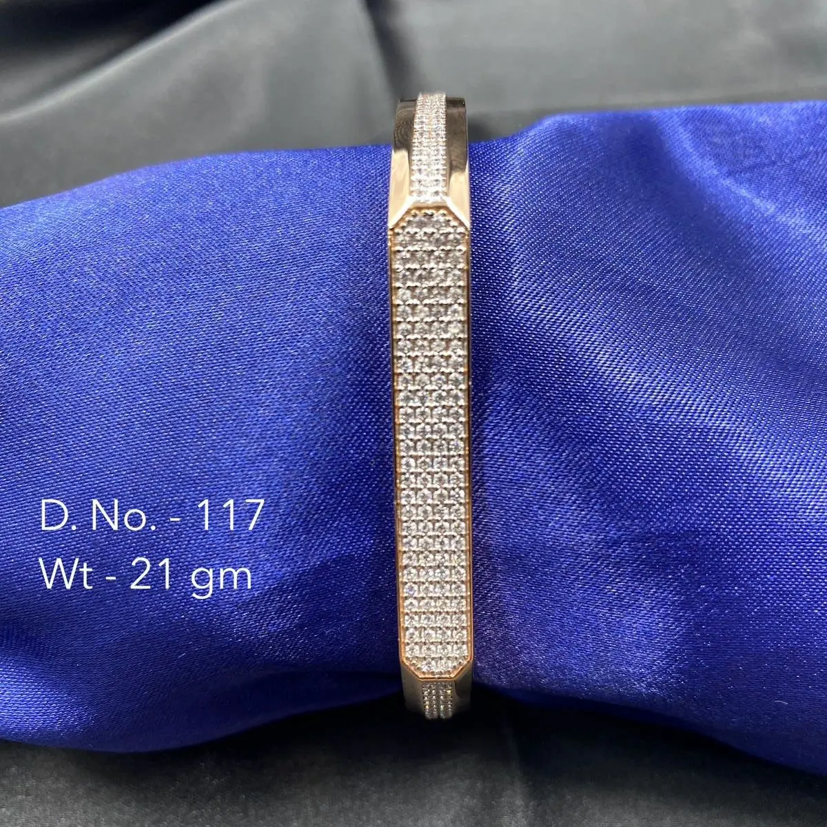 Italian Kada