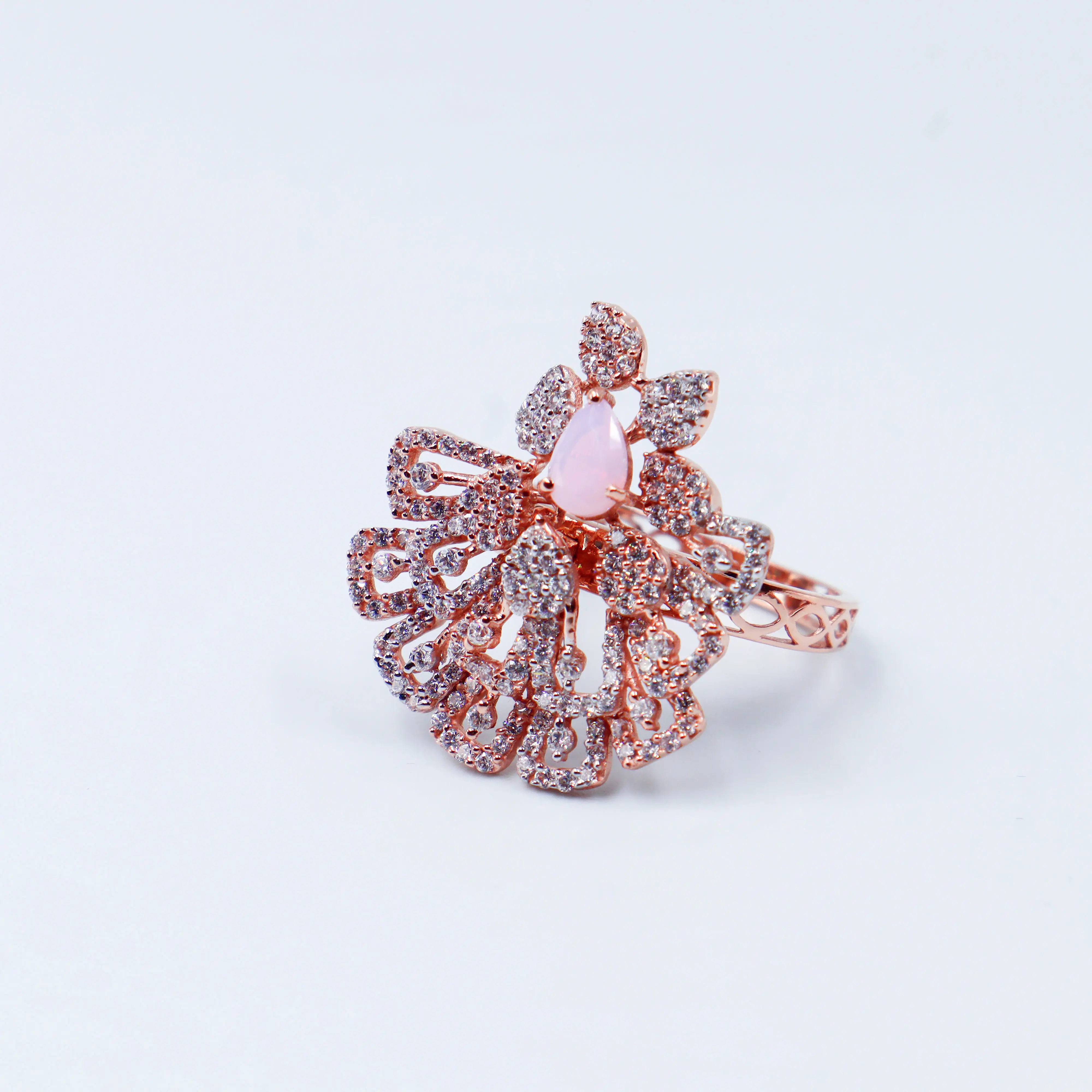 Rose Gold Ladies Ring