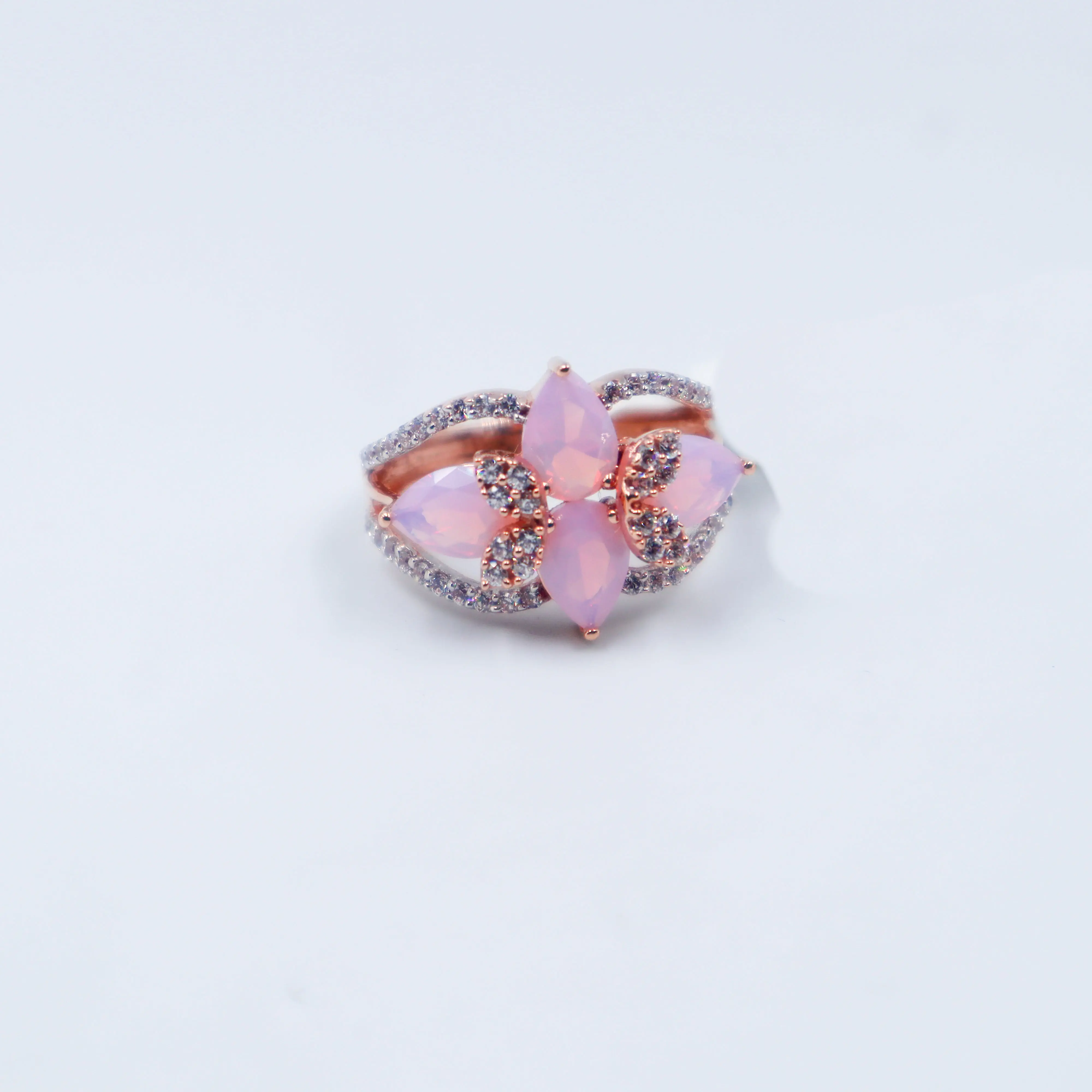 Rose Gold Ladies Ring
