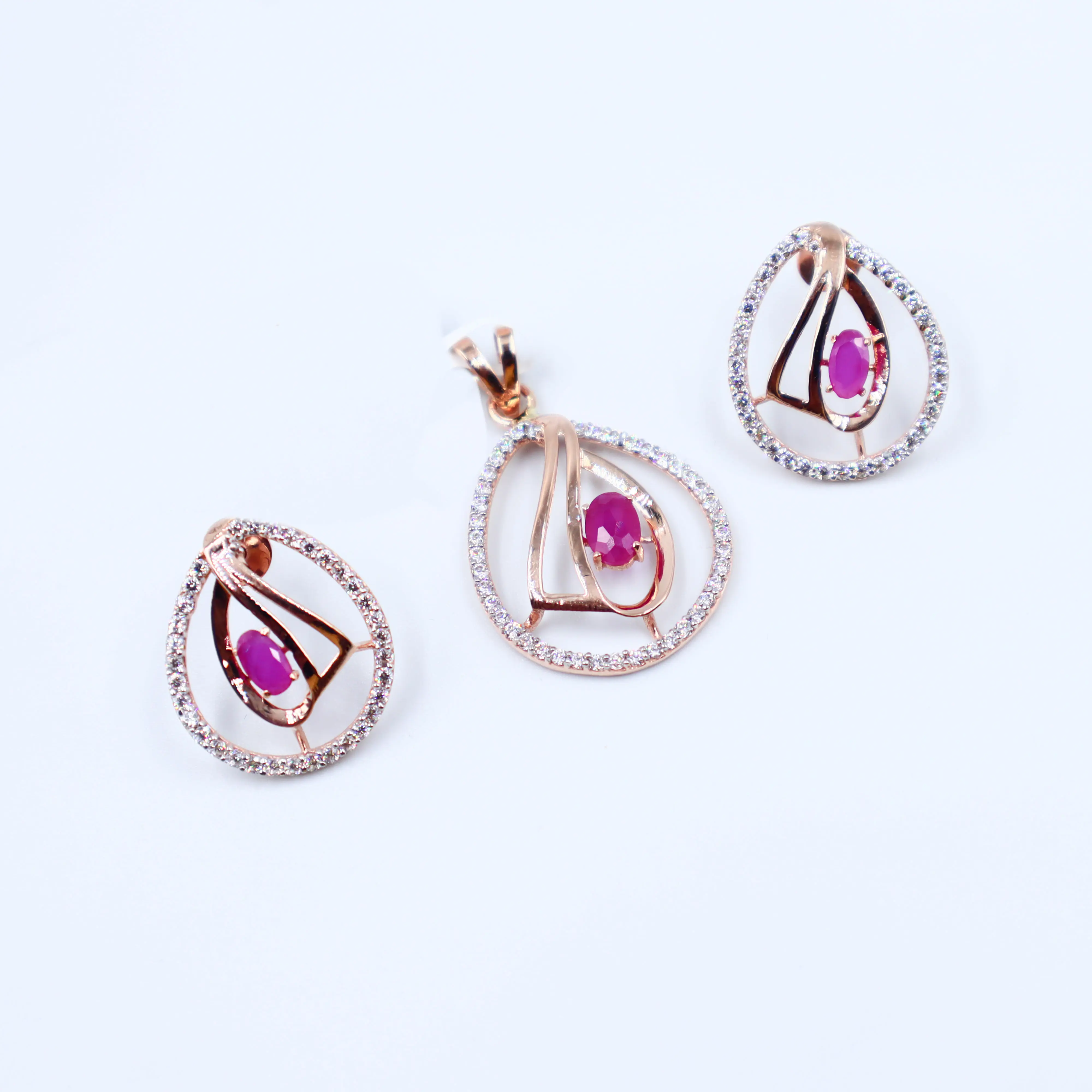 Pendant Set