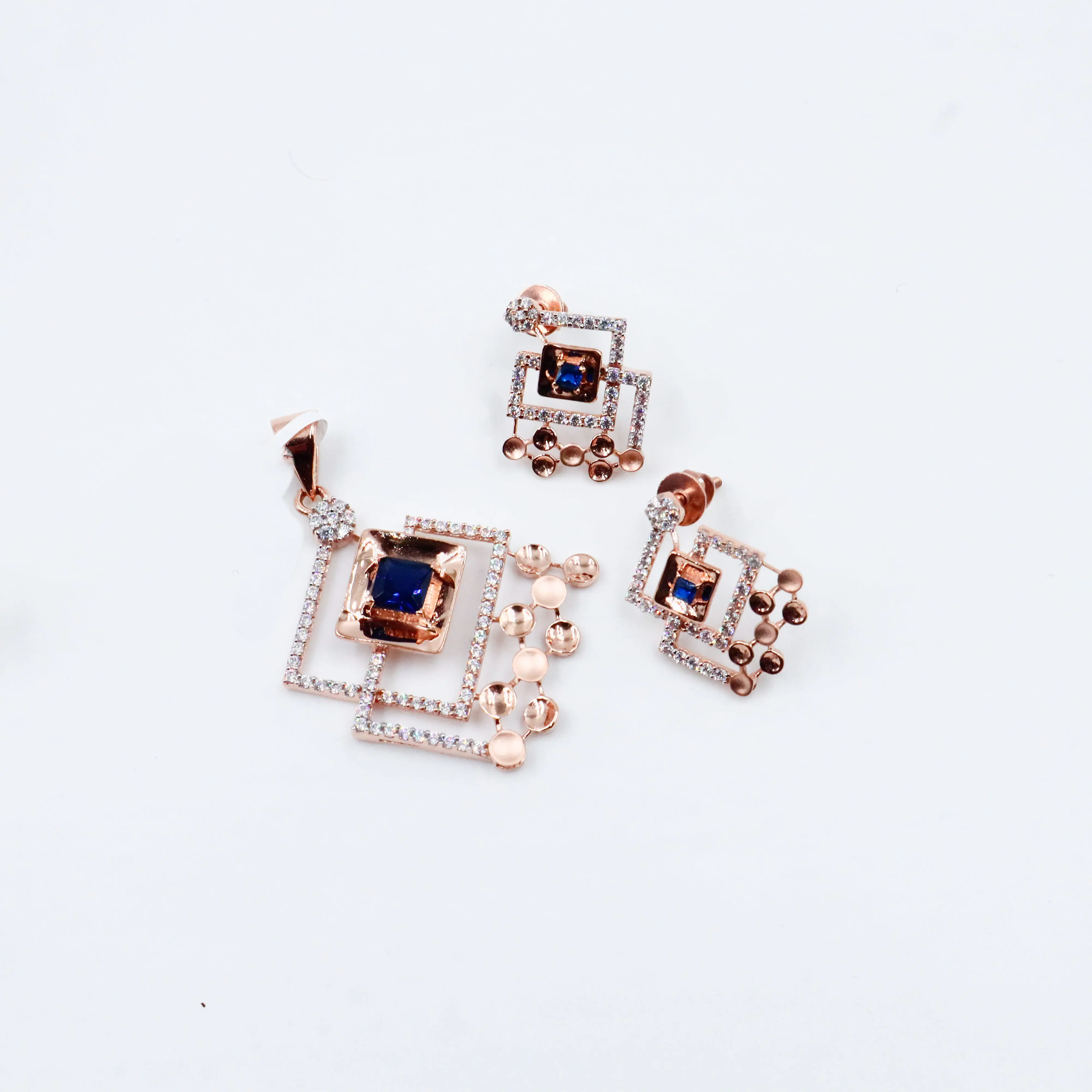 Pendant Set