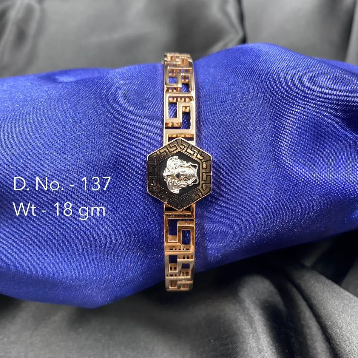 Italian Kada