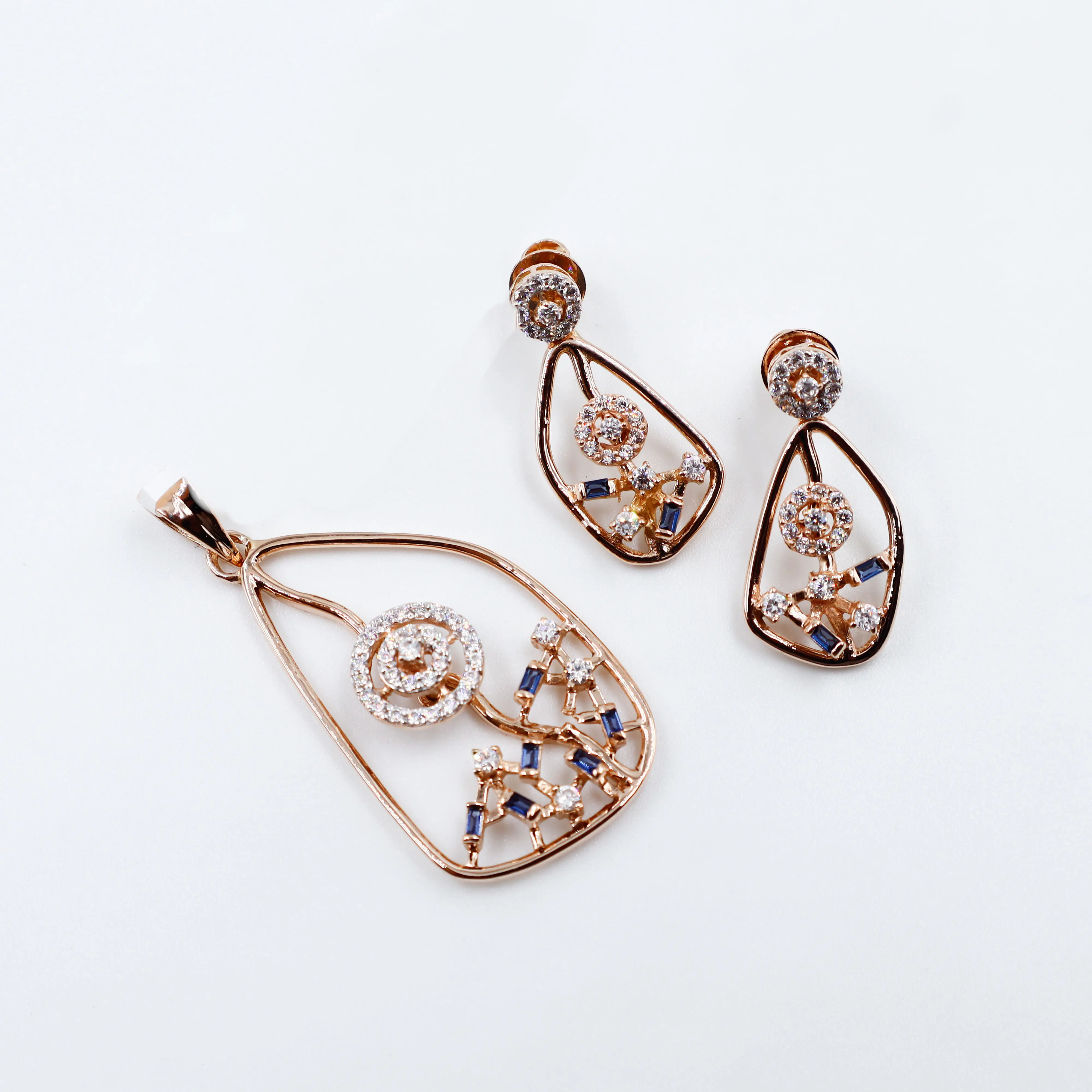 Pendant Set