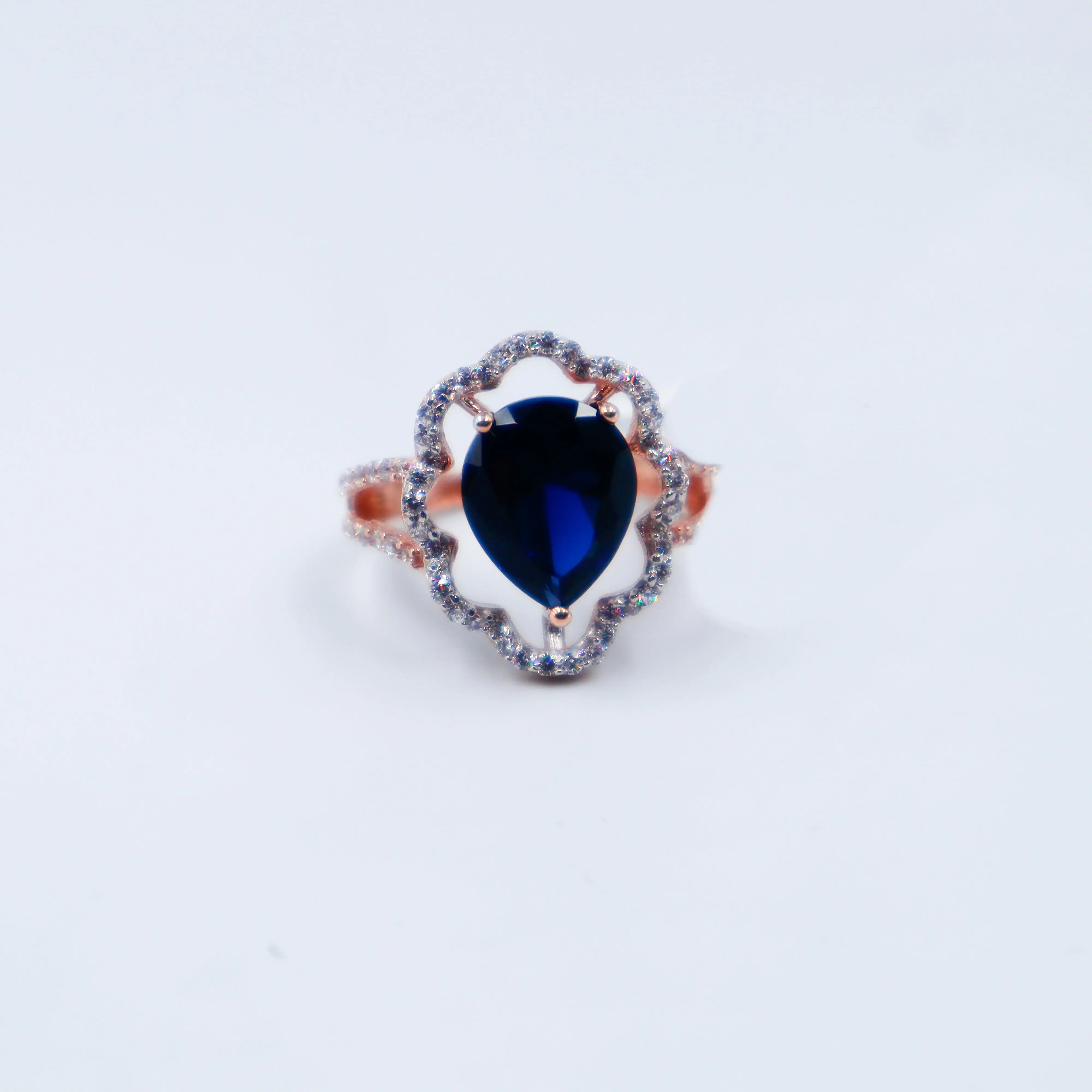 Rose Gold Ladies Ring