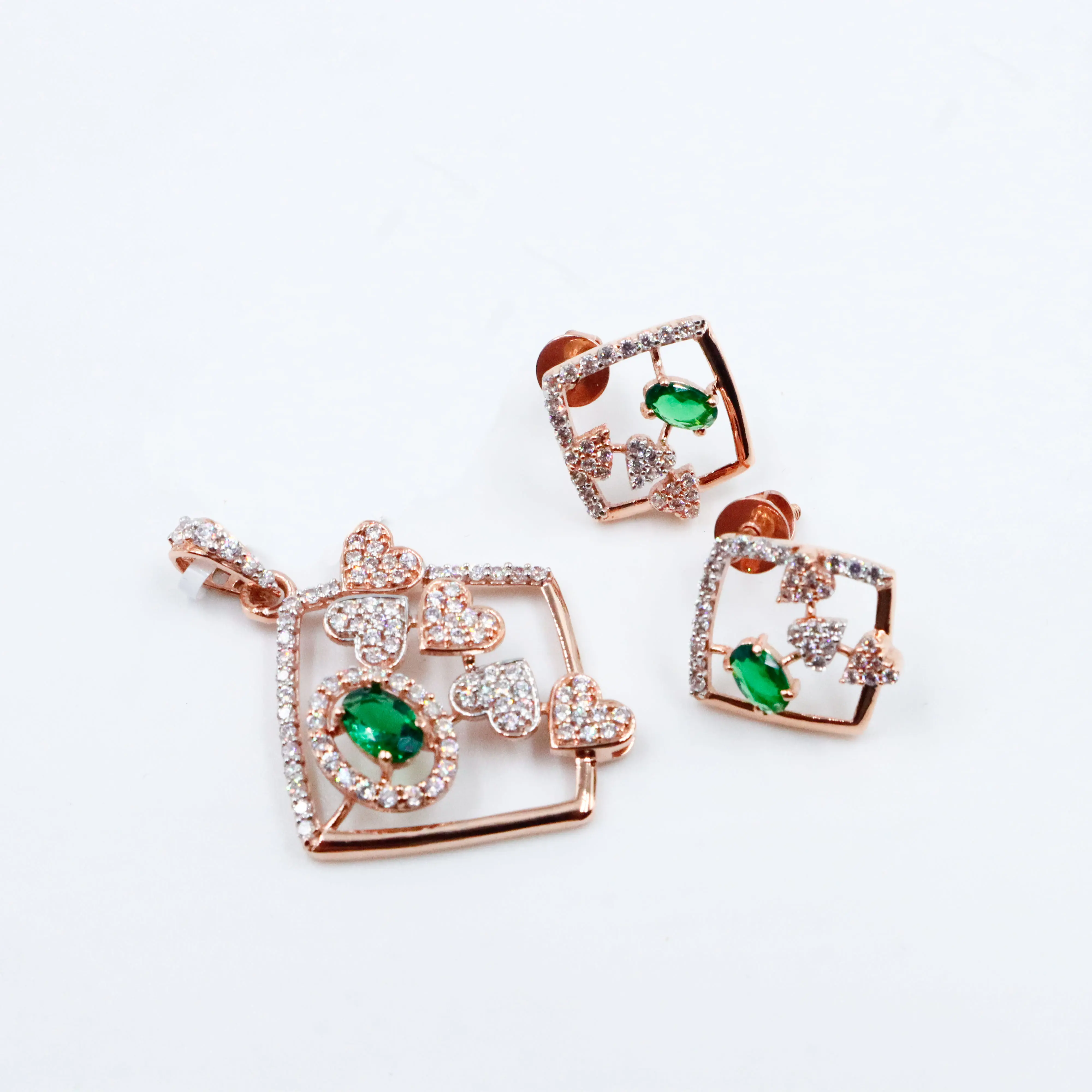 Pendant Set