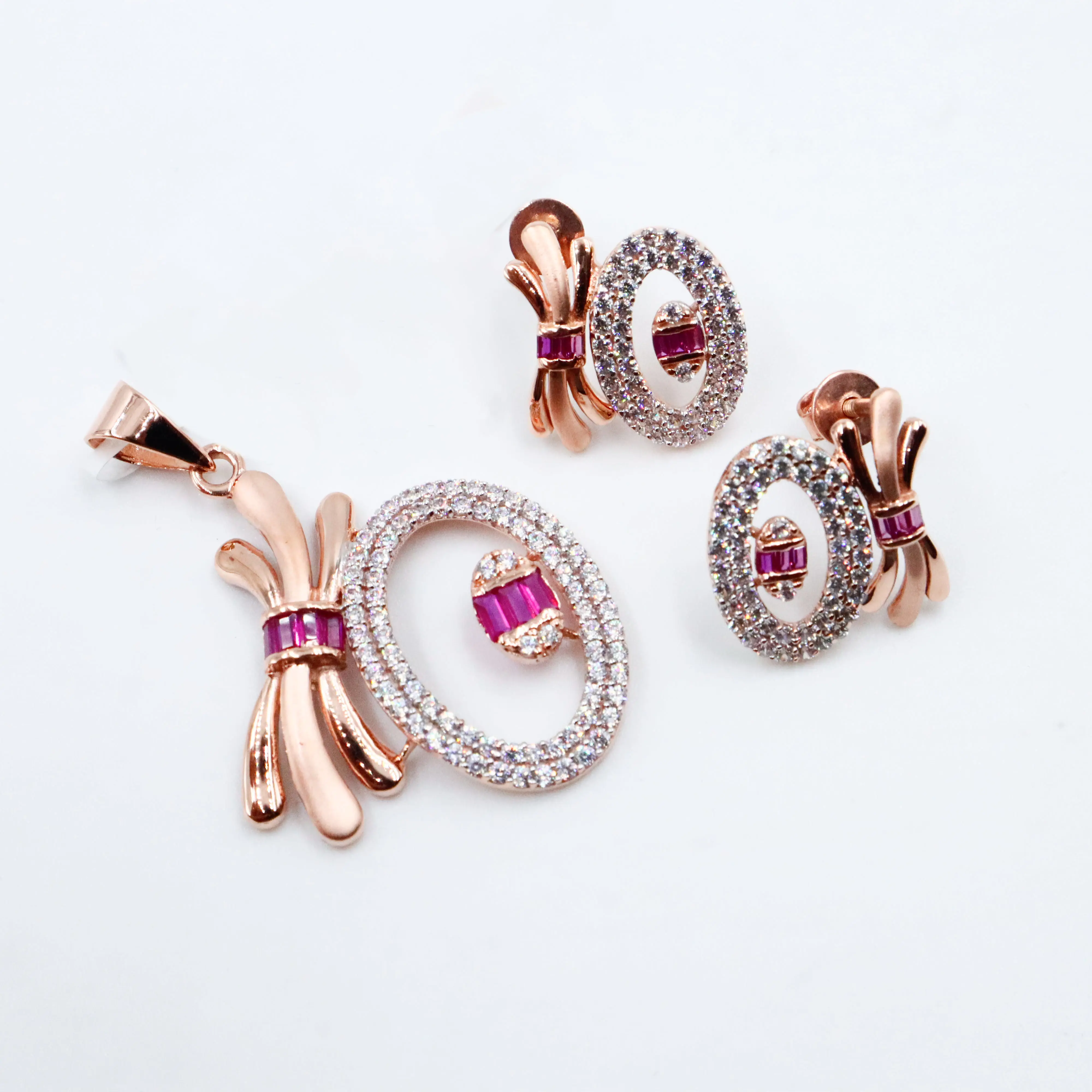 Pendant Set