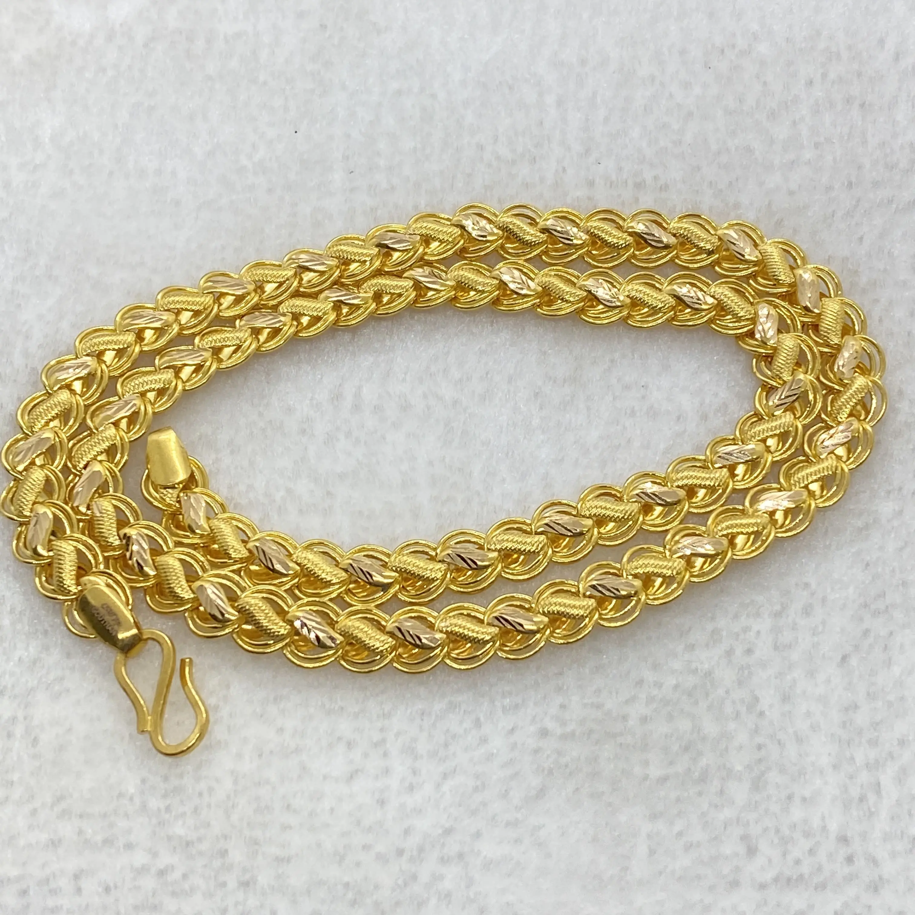 Fancy Short Lotus Design Chain Gj0153