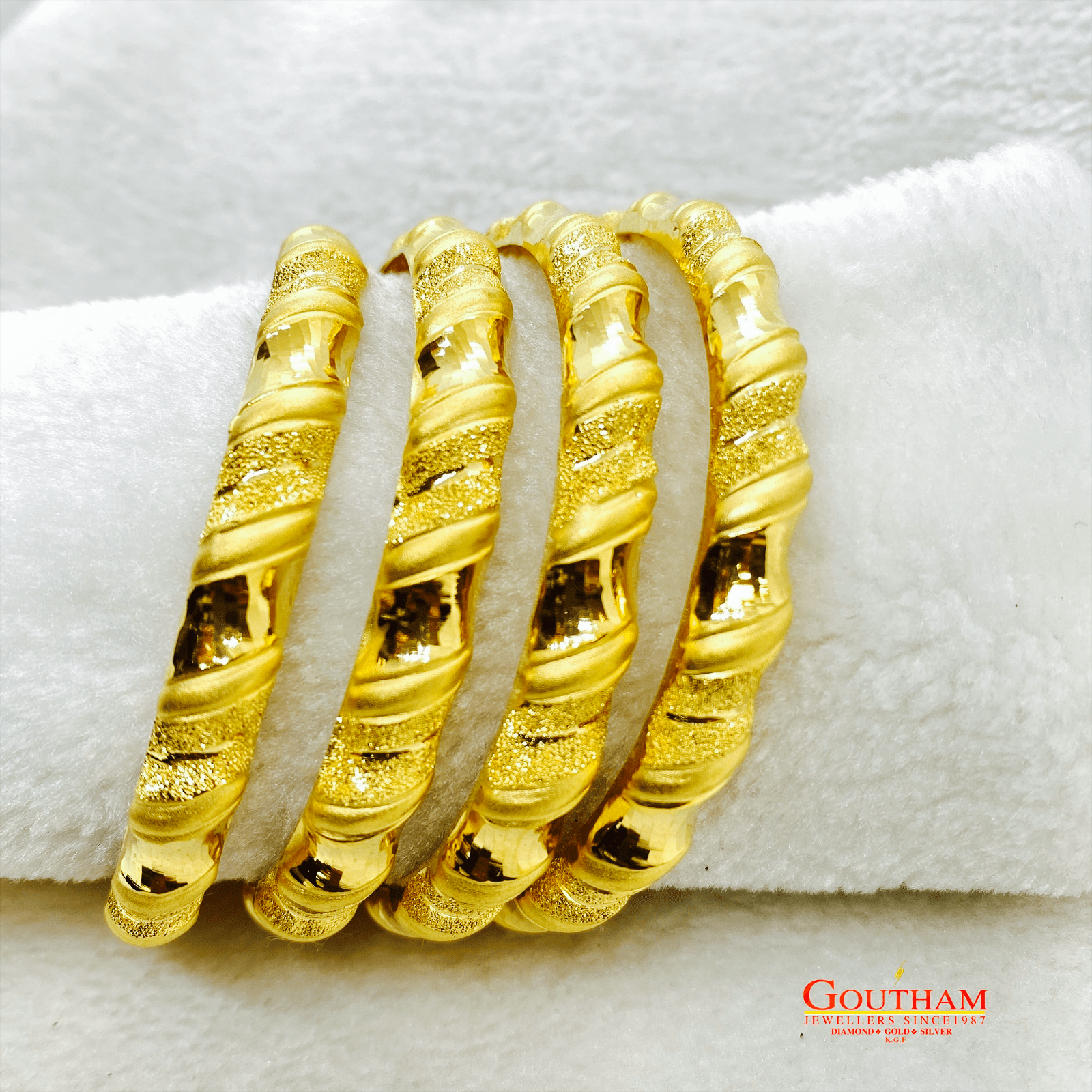 Fancy Exclusive Finest Bengali Bangle Gj0286