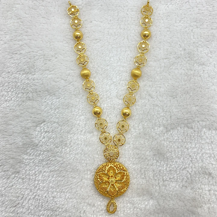 Fancy Turkeys Necklace Gj37