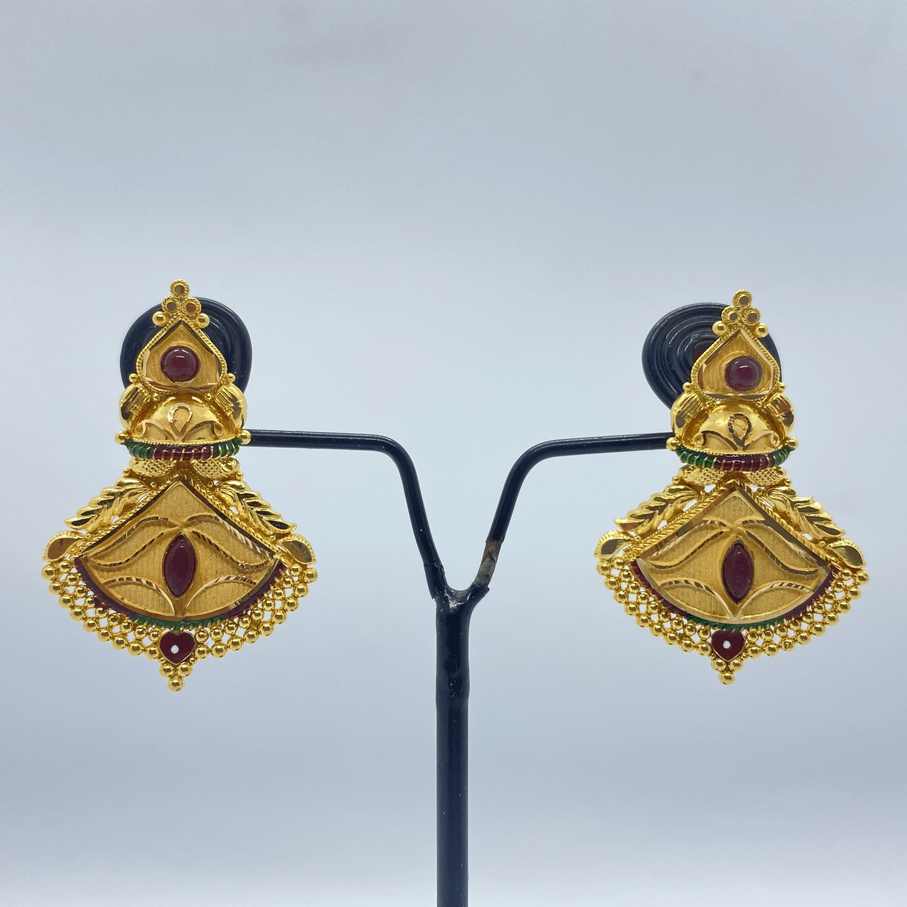 Fancy Bombay Hanging With Enamel Gj0084