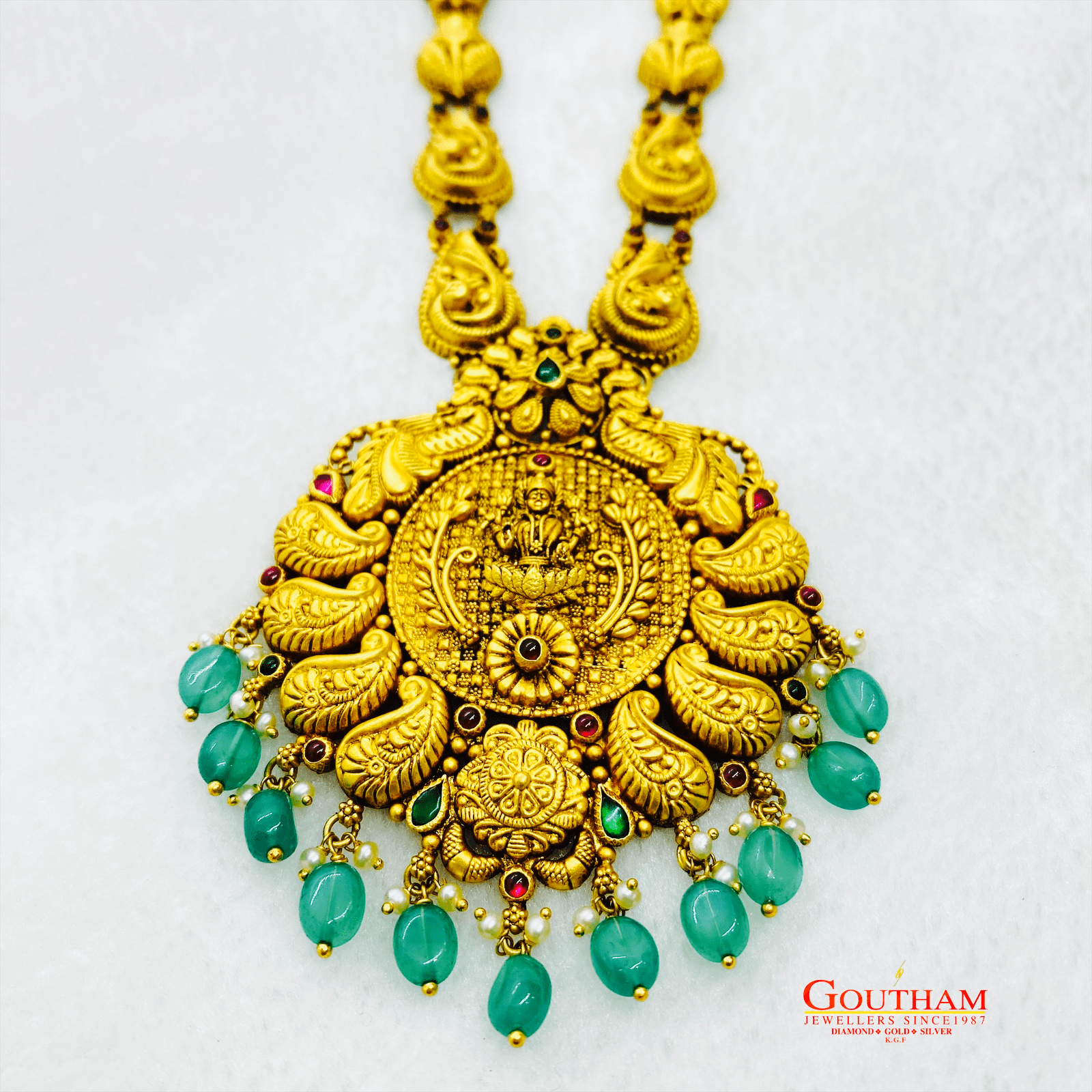 Fancy Antique Emerald Dropping Haaram Gj0347