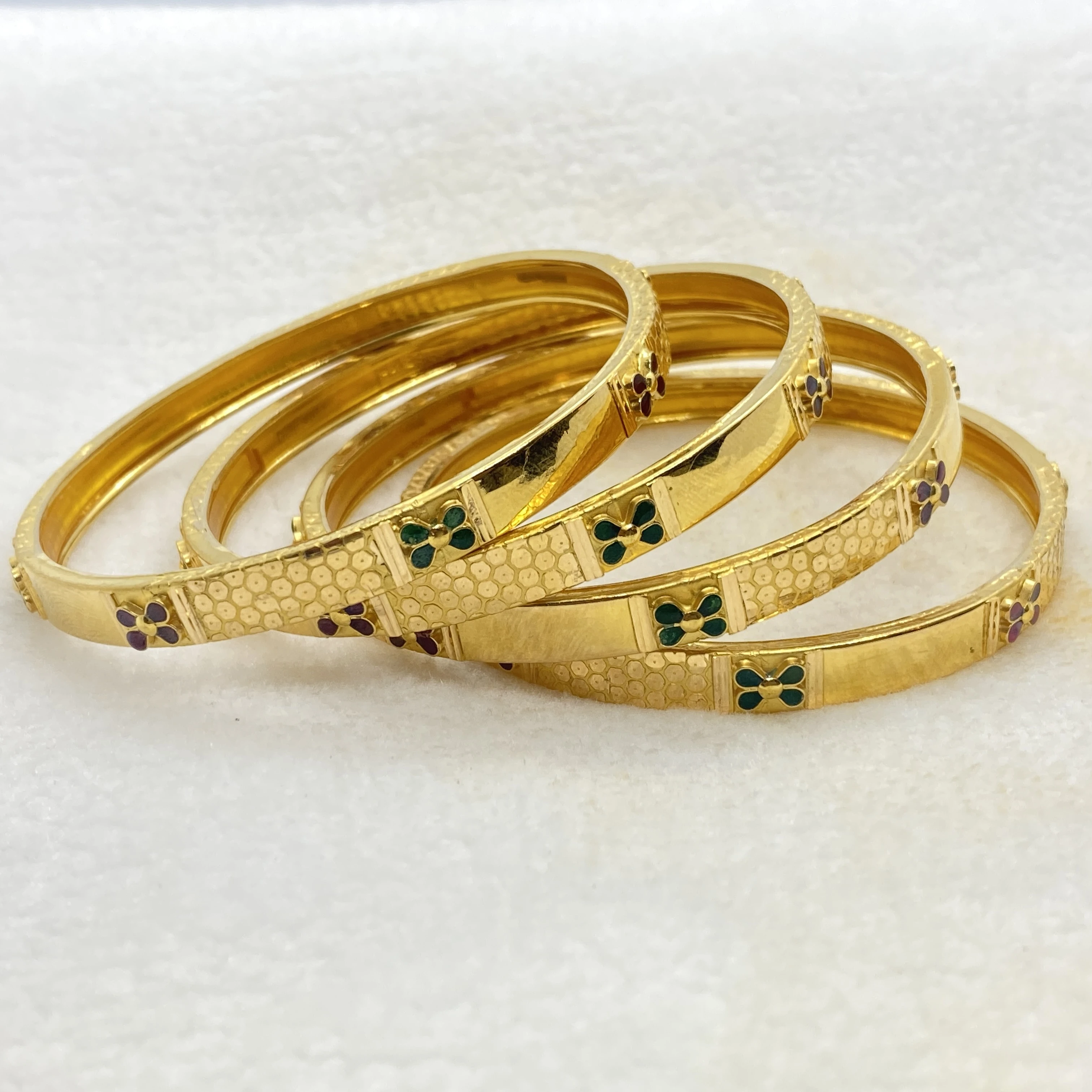Fancy Enamel Calcutta Bangles Gj0048