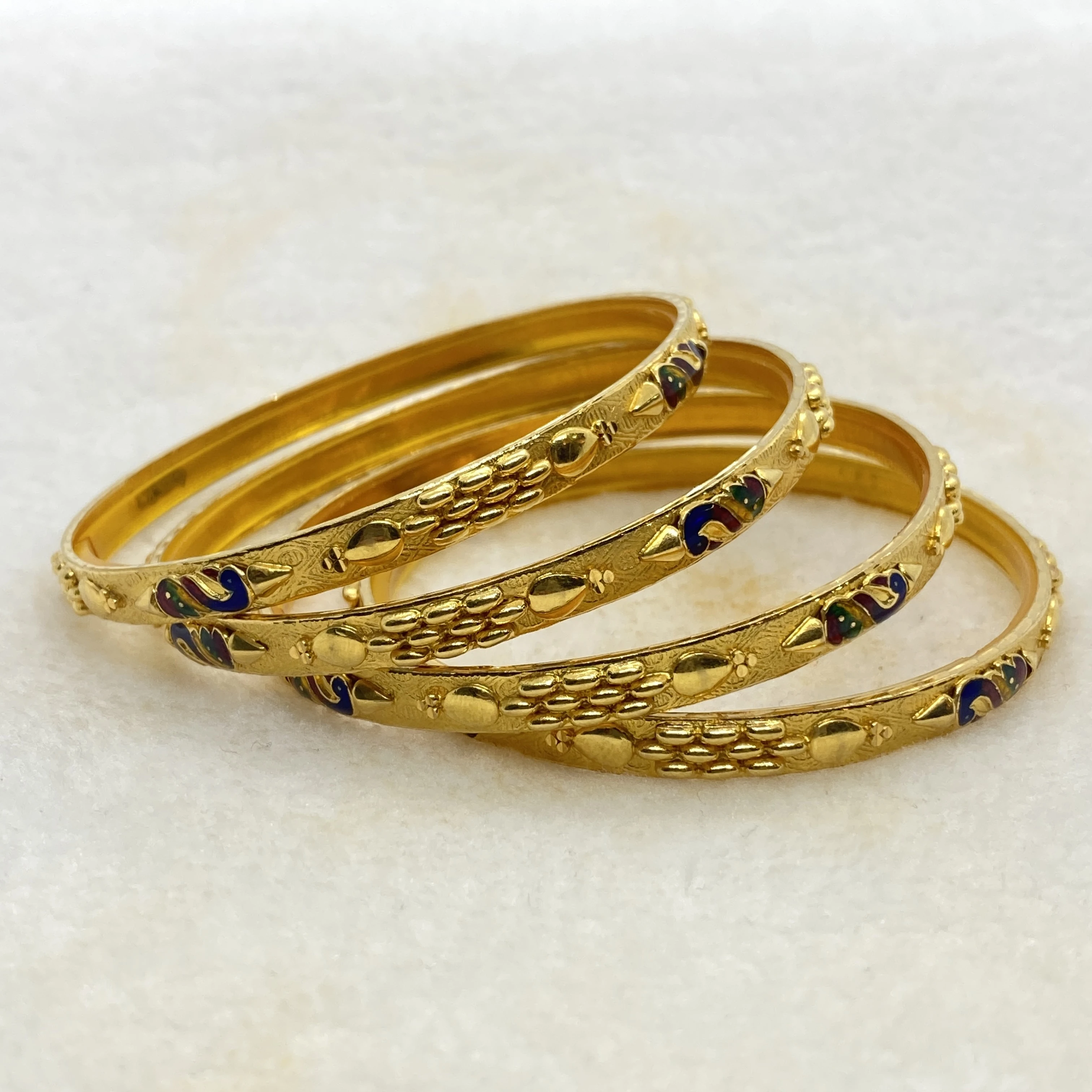 Fancy Enamel Peacock Calcutta Bangles Gj0049