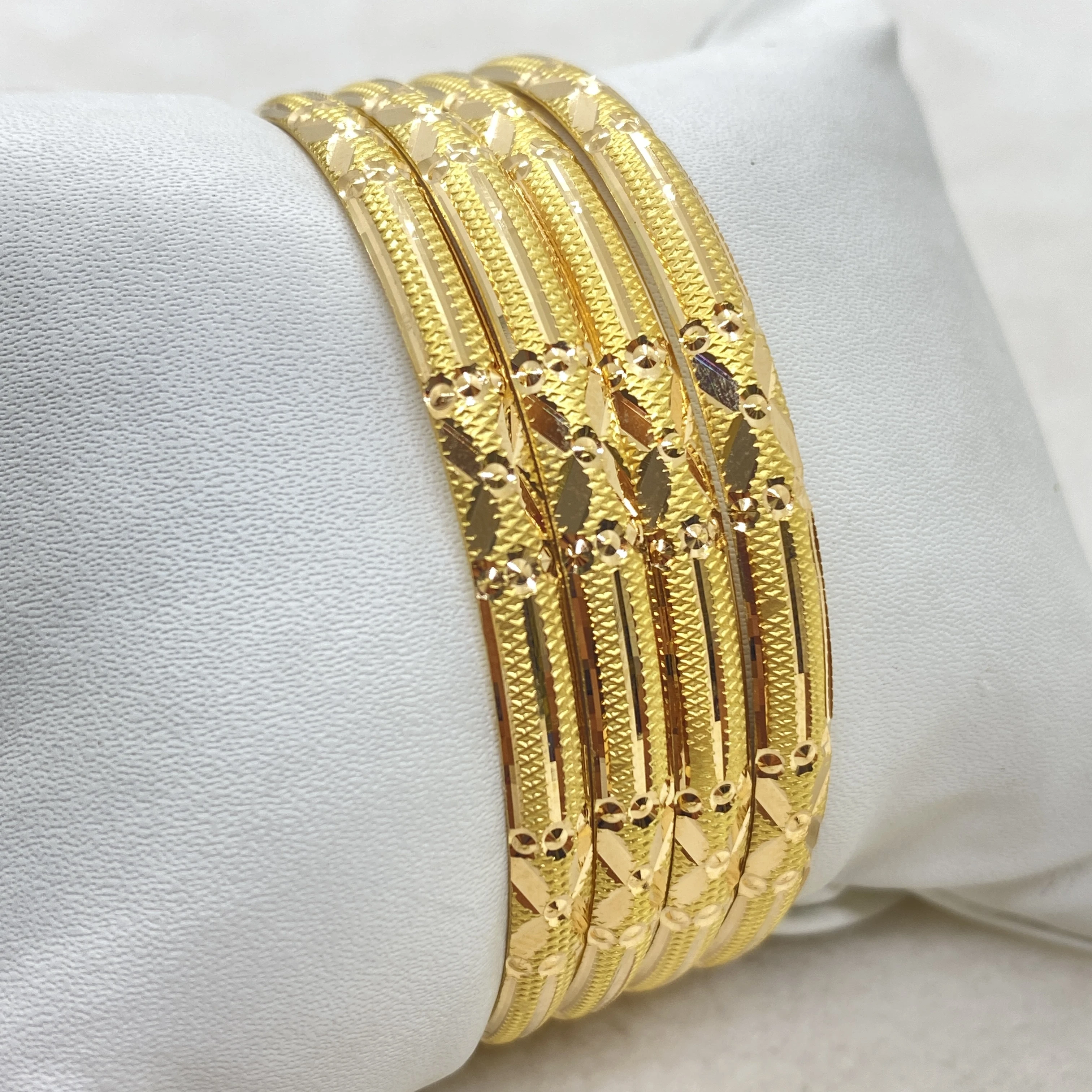 Fancy Plain Bangali Bangles Gj 0082