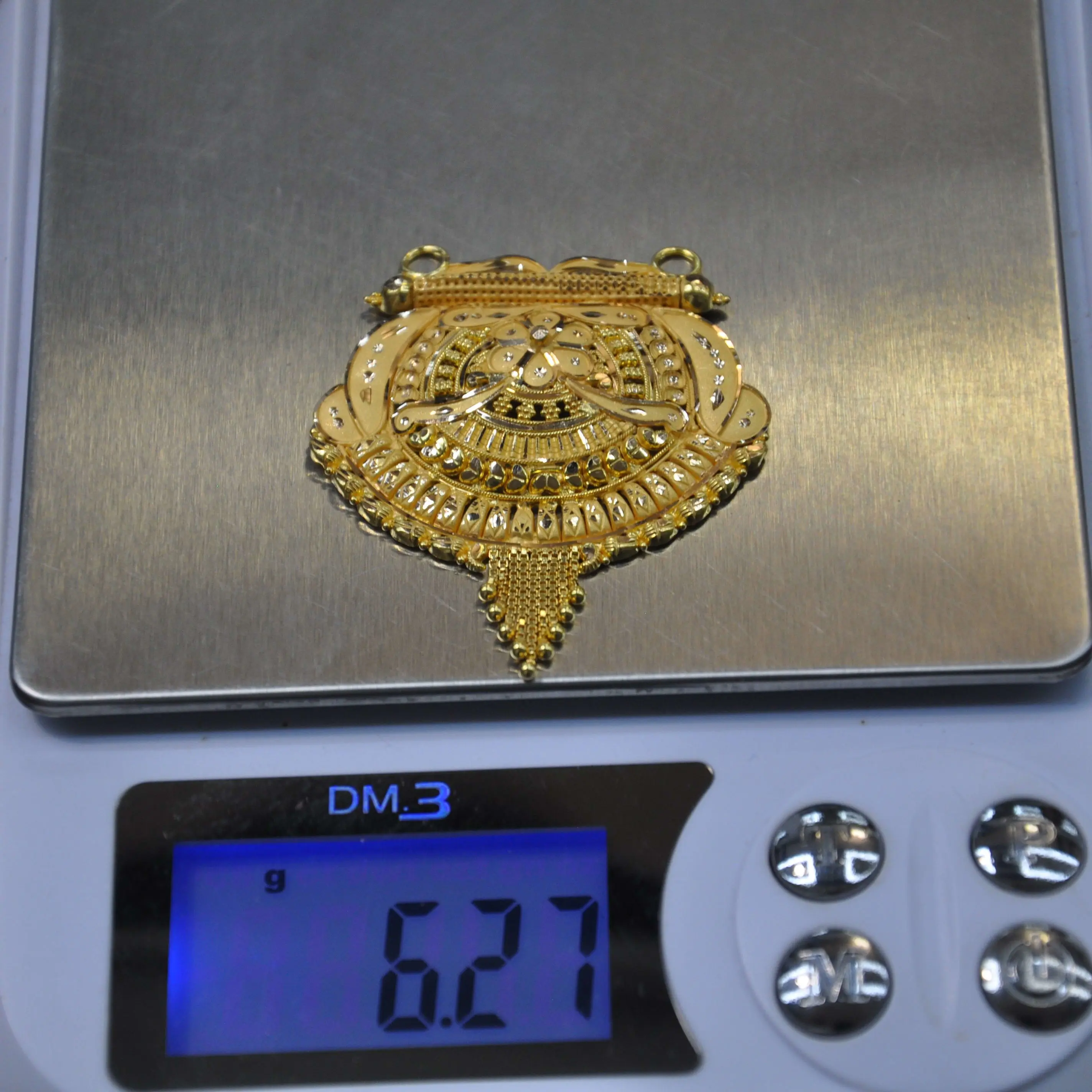 PENDENT