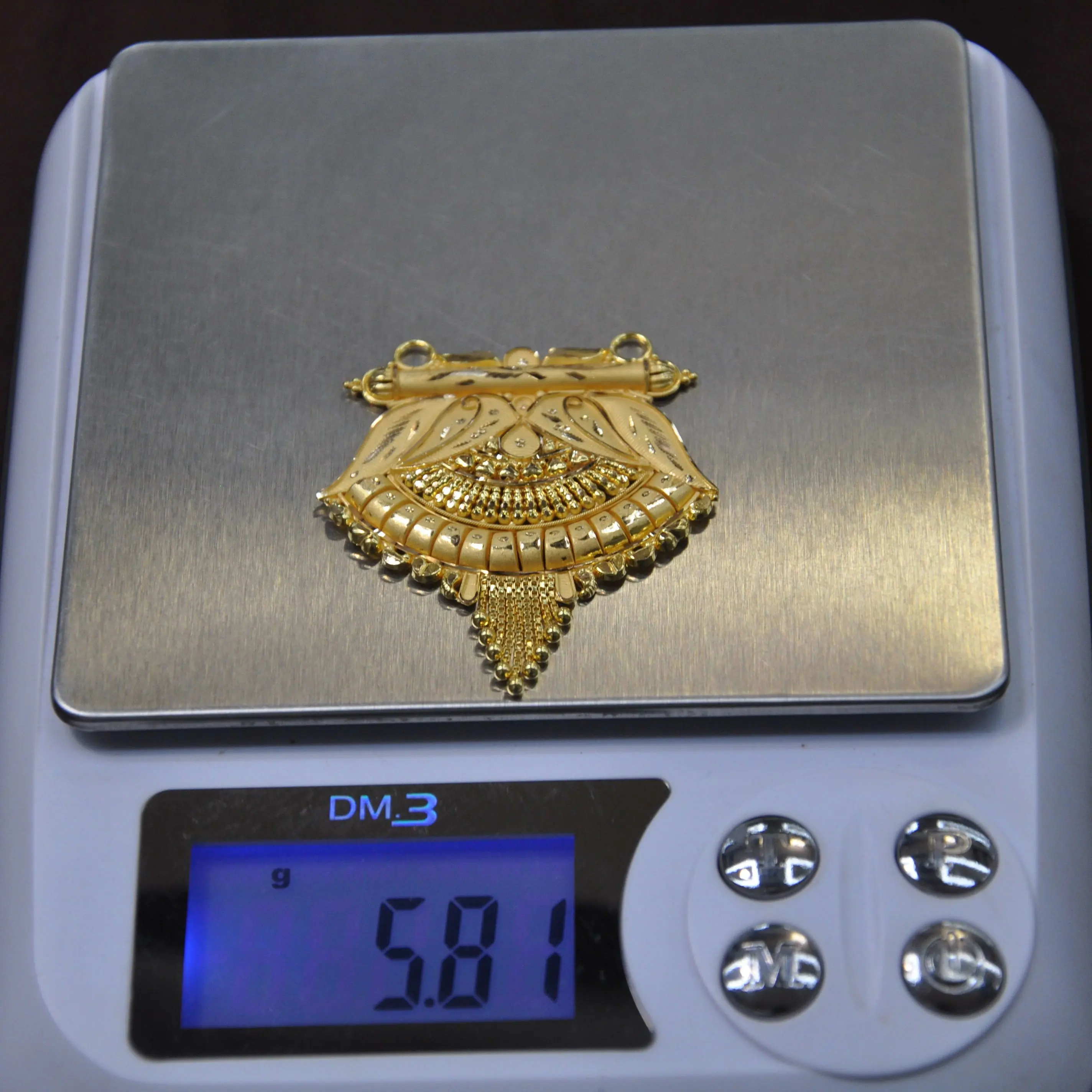 PENDENT