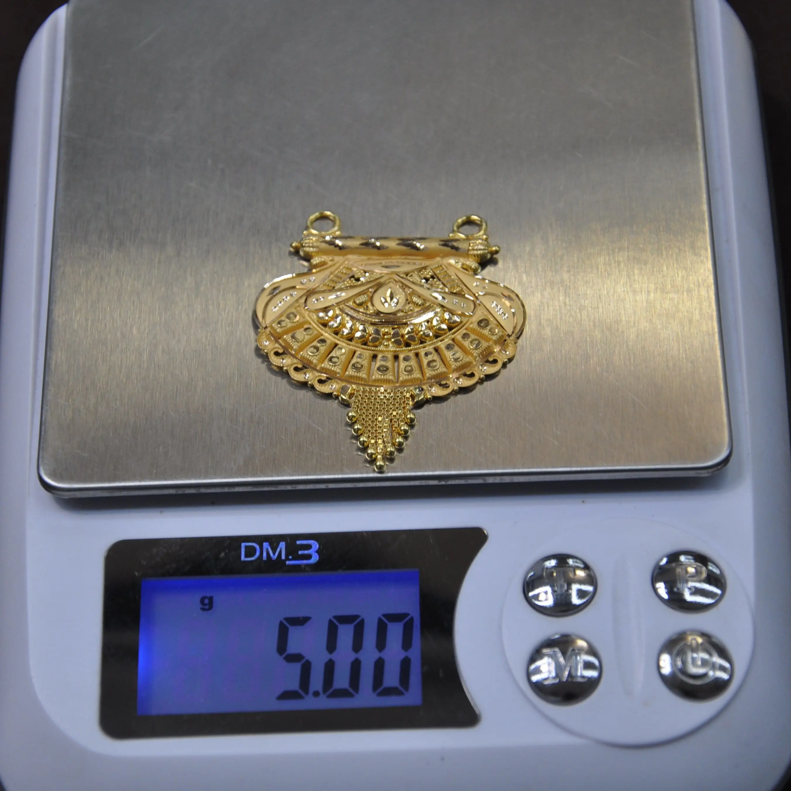 PENDENT