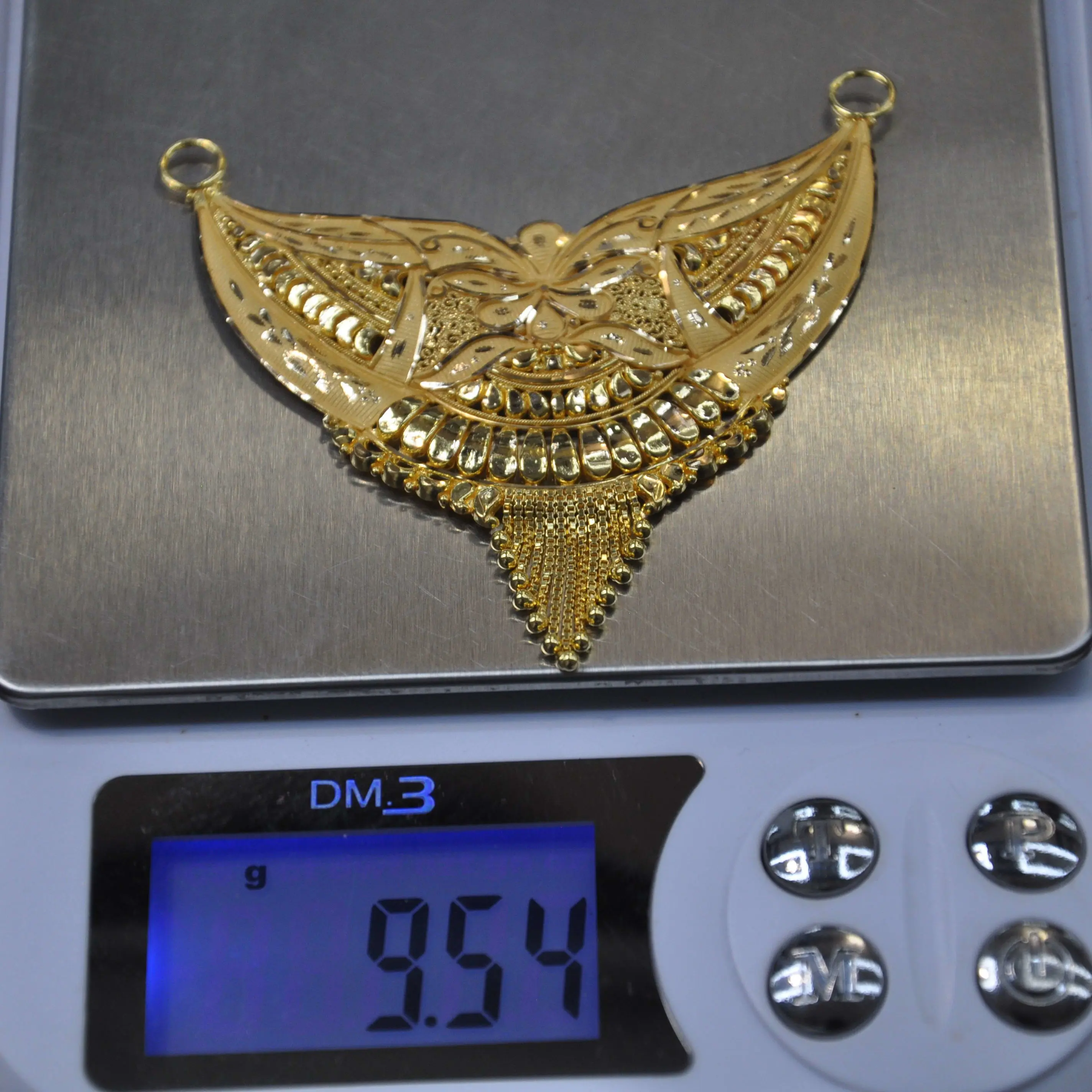 PENDENT