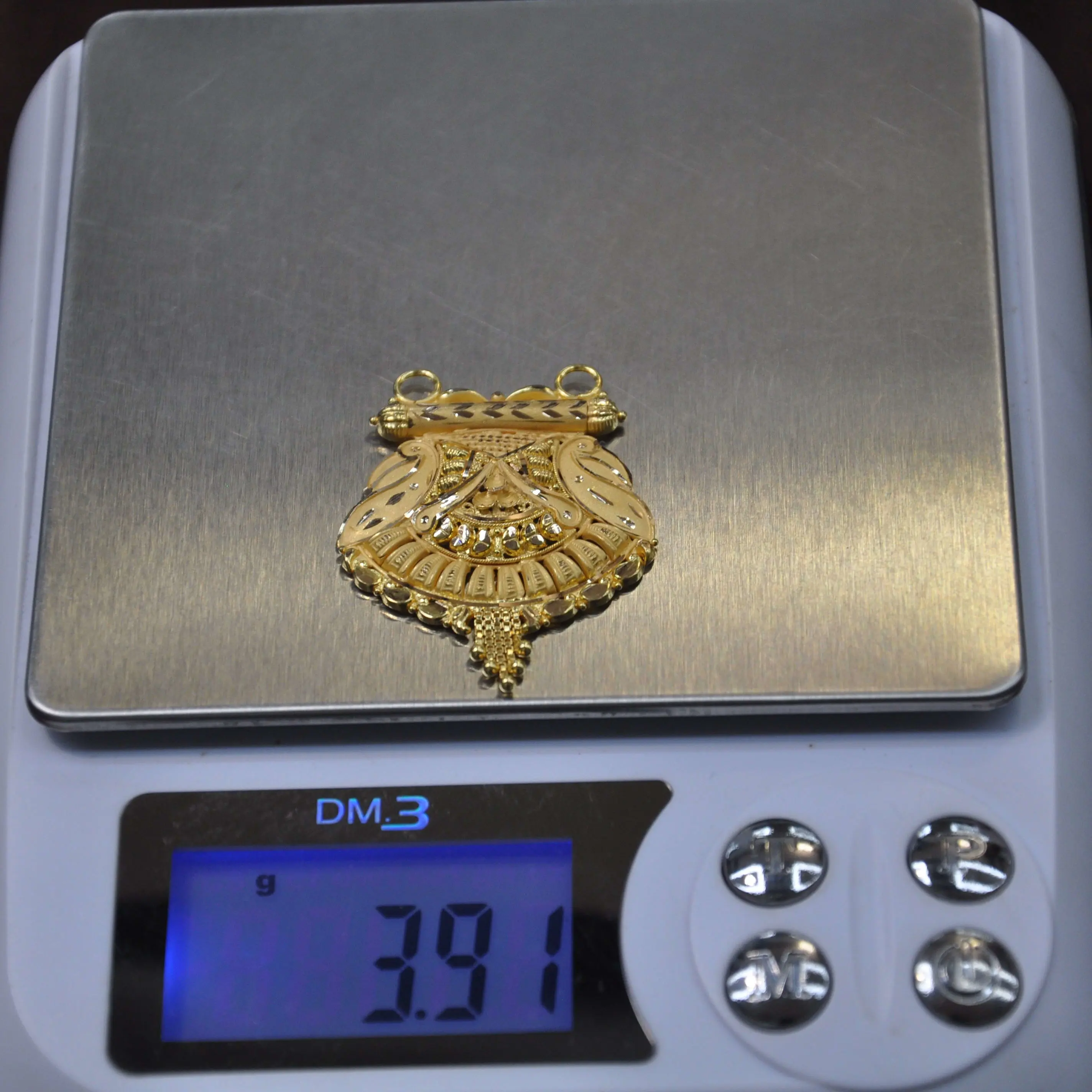 PENDENT