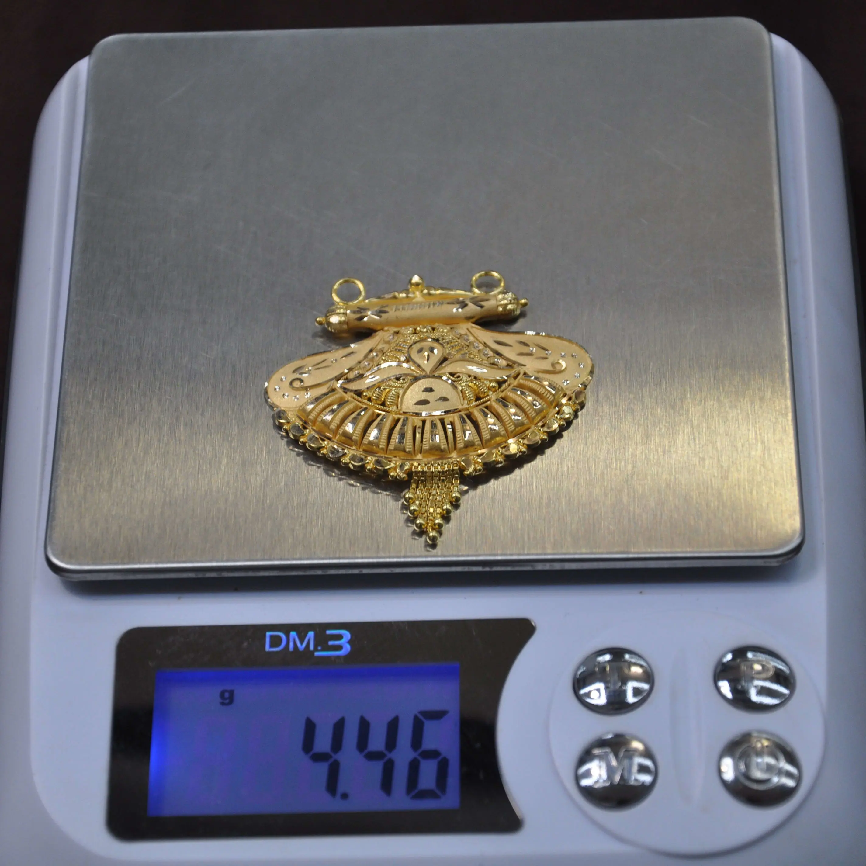 PENDENT