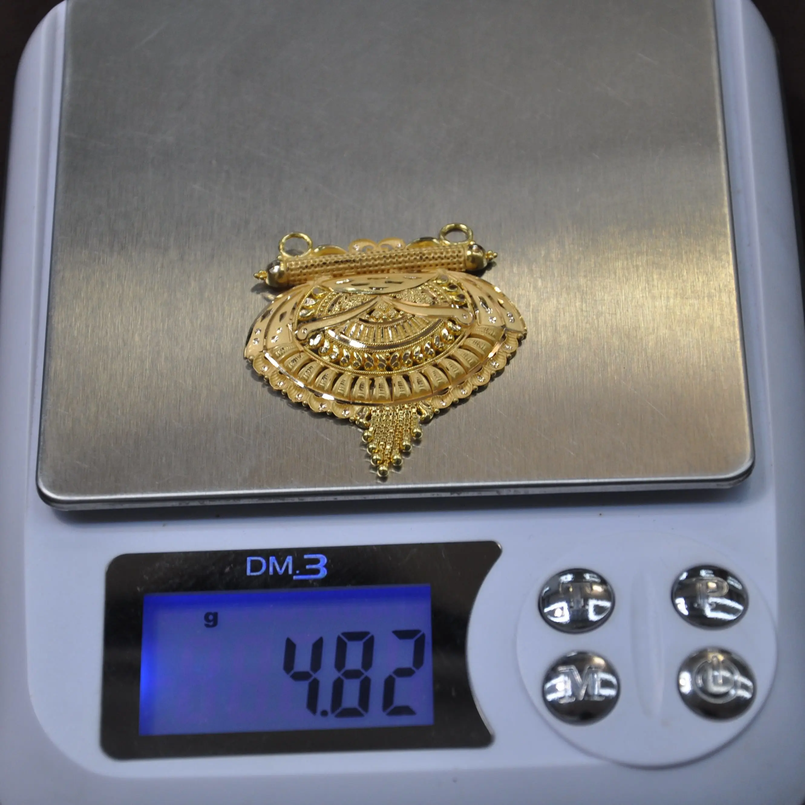 PENDENT