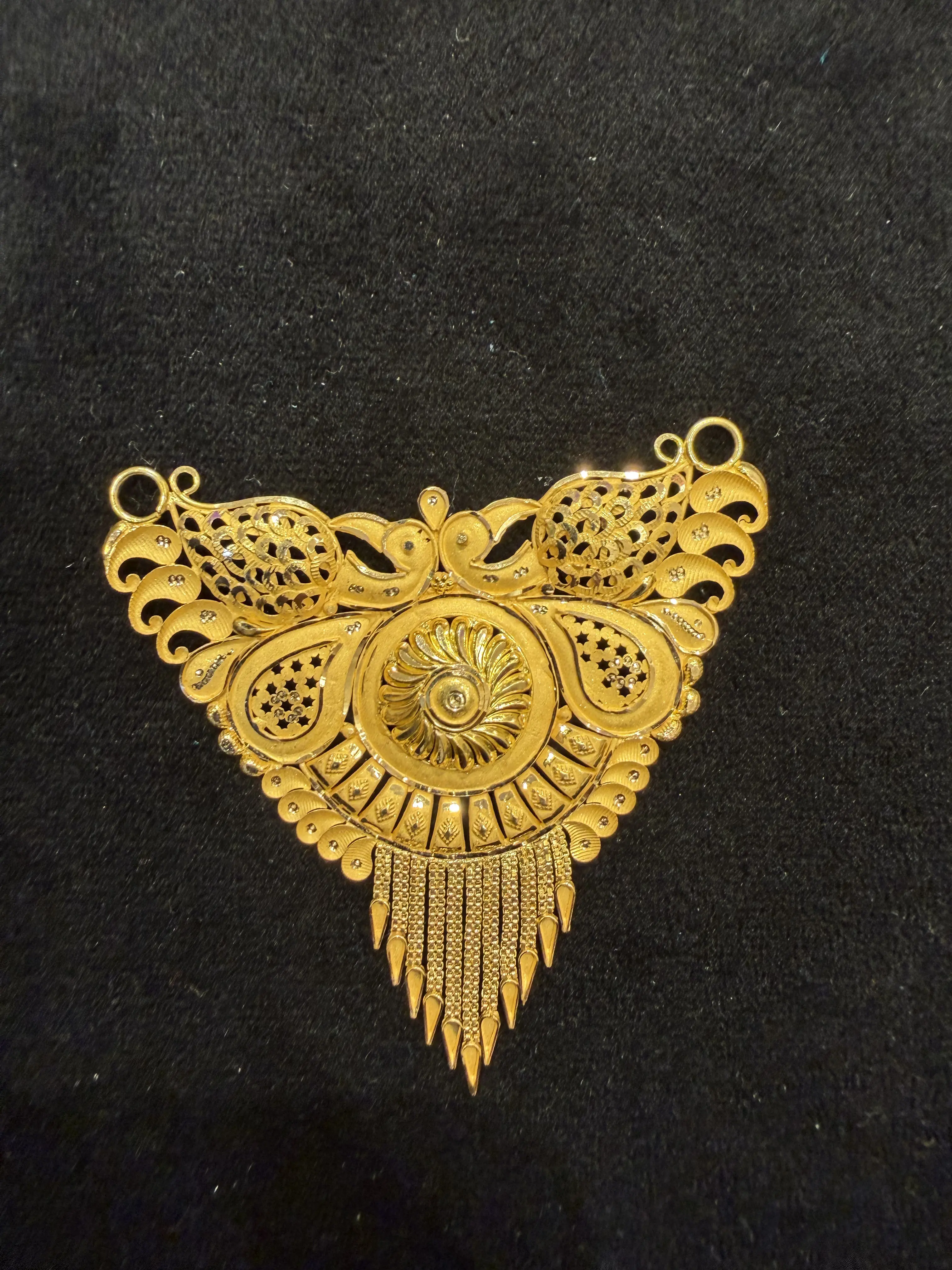 Mearth Pendant