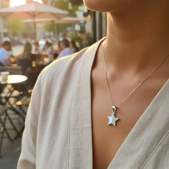 Pearl embedded Star Pendant