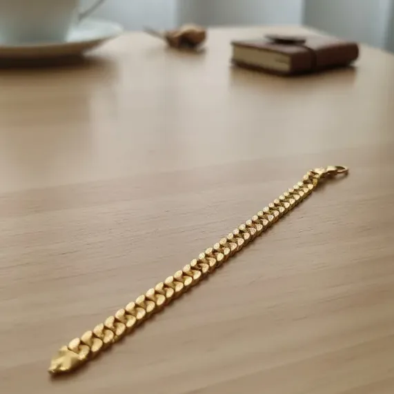 Gents Dye Bracelet