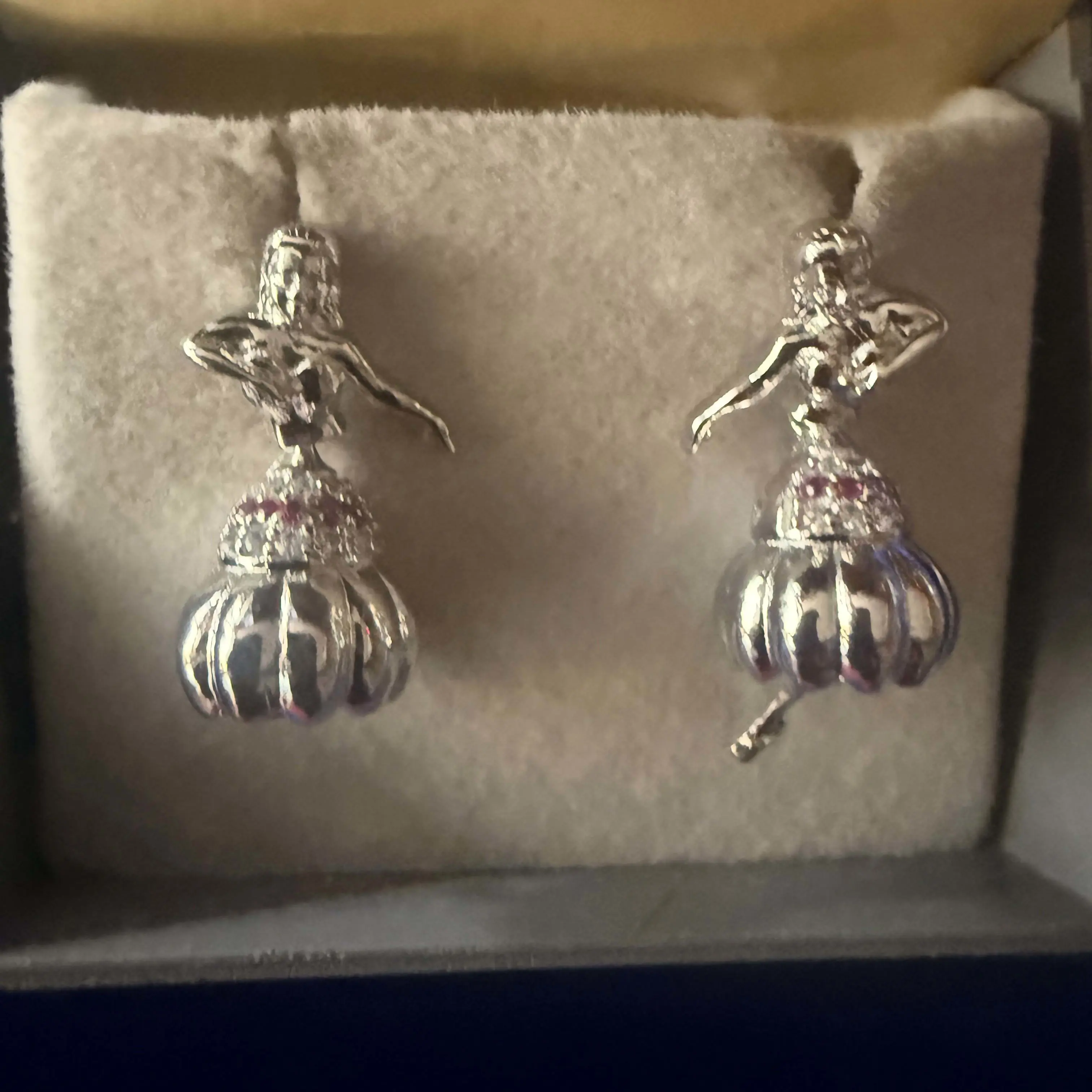 Silver Stud