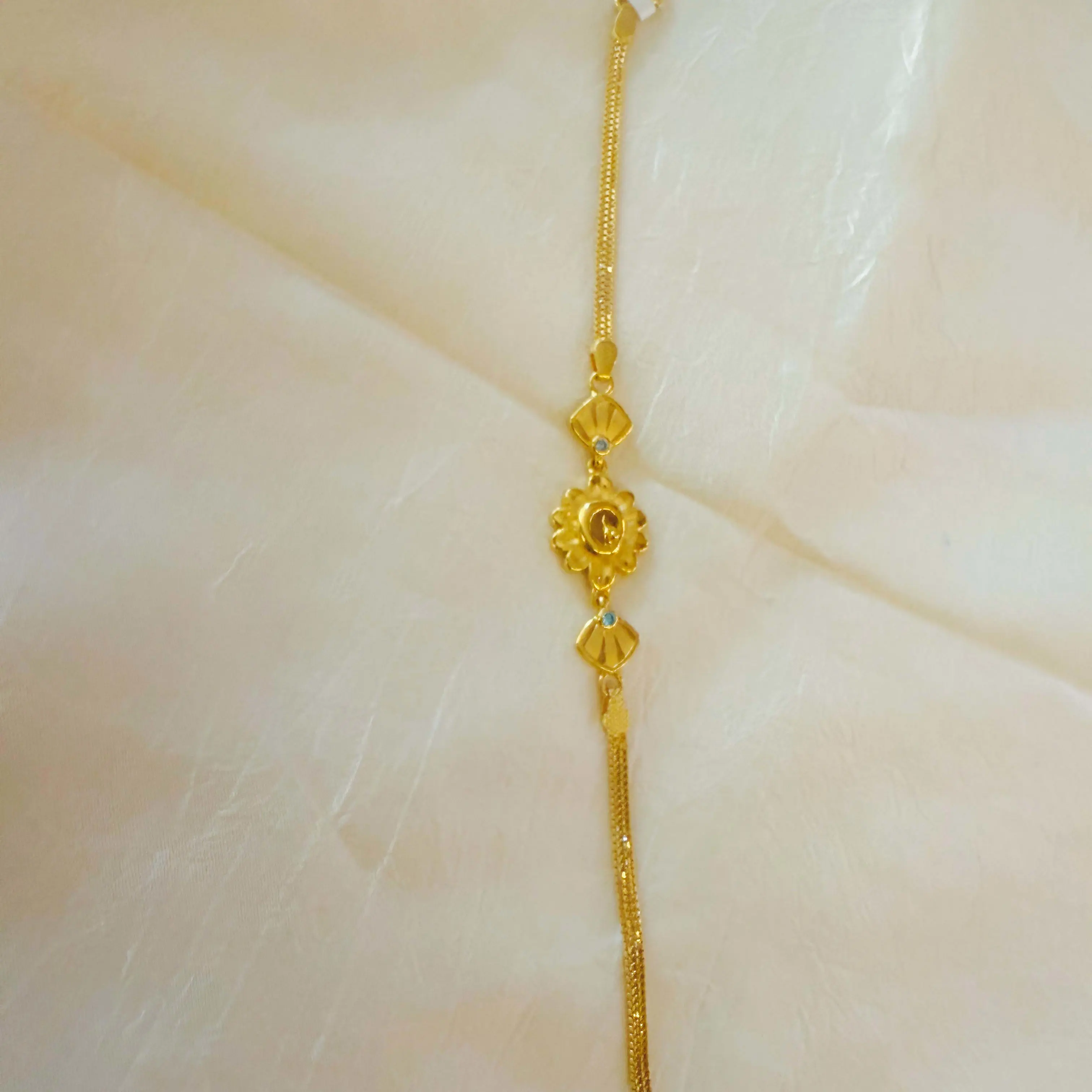 Bracelet