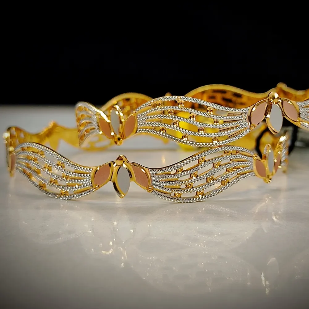 Stylish Solid Bangles