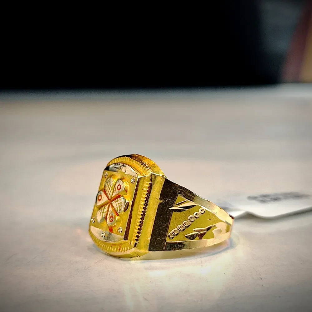 Plane Delicate Ring