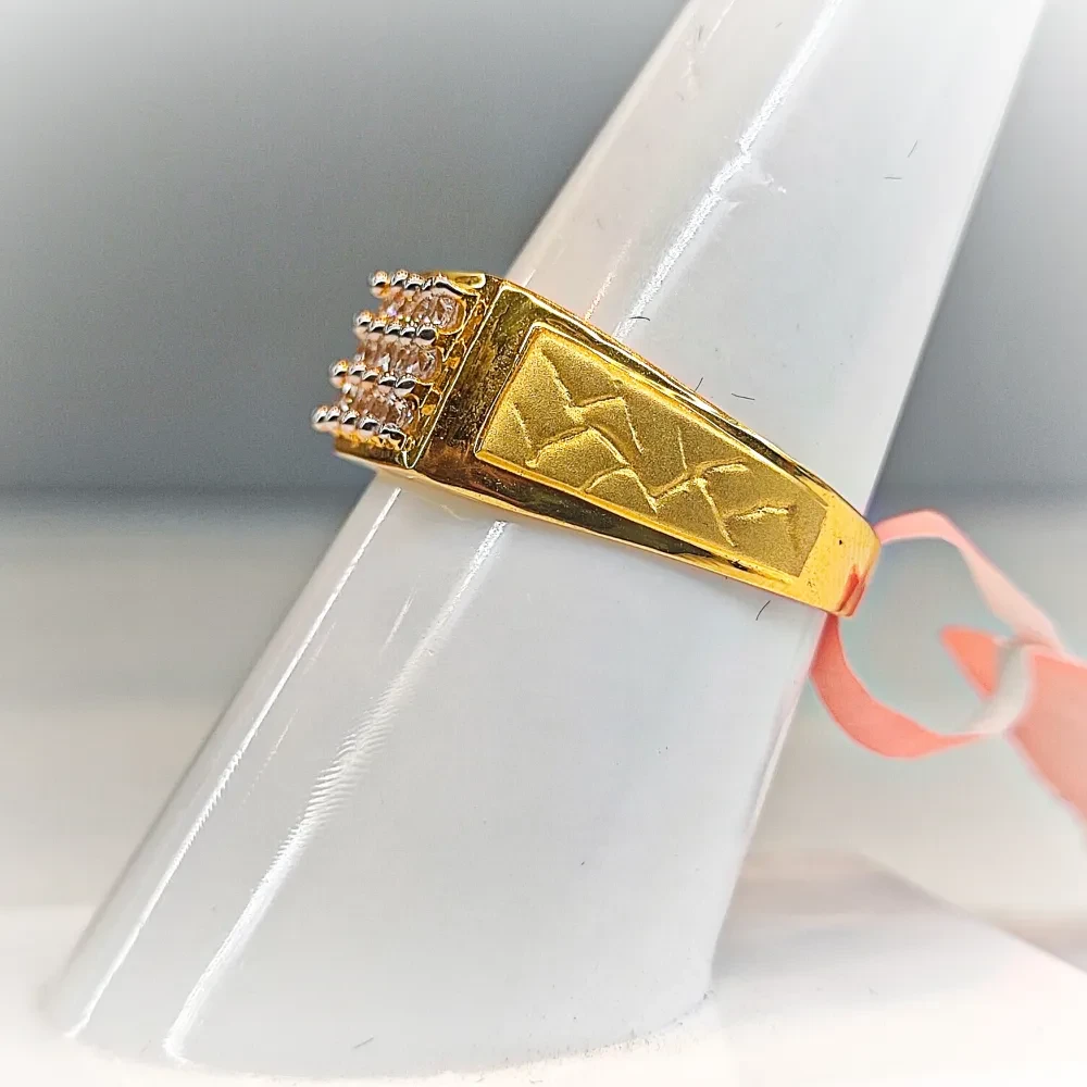 Round Brilliant Mens Ring