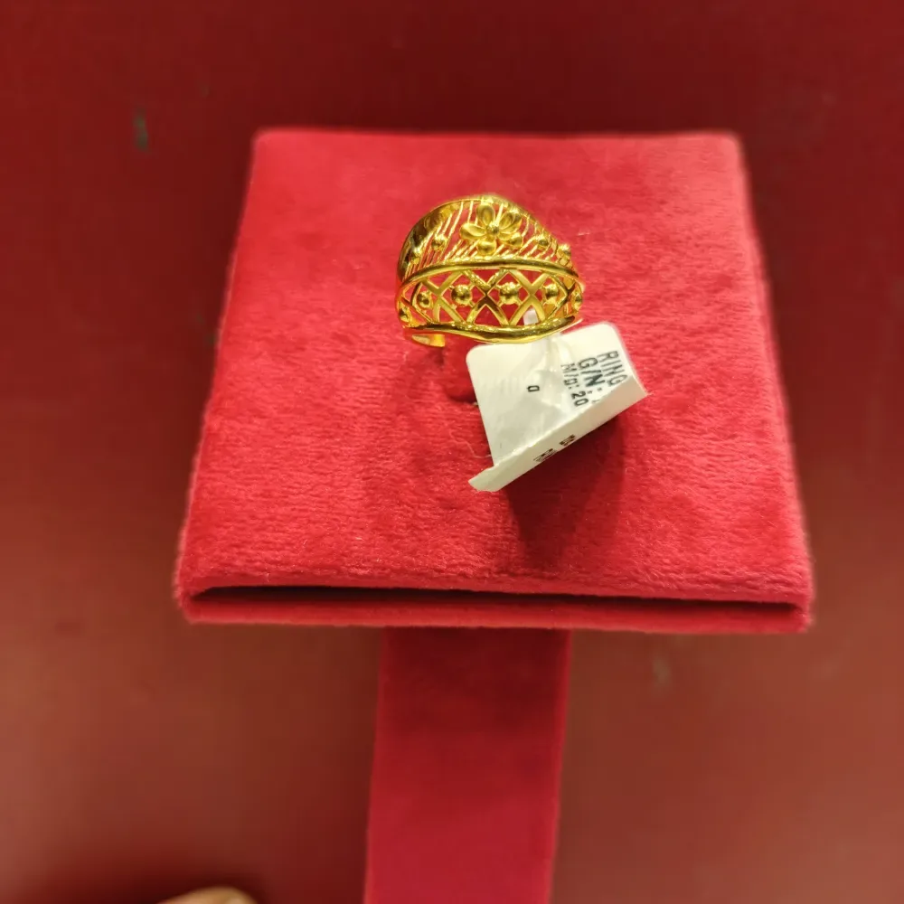 LADIES RING