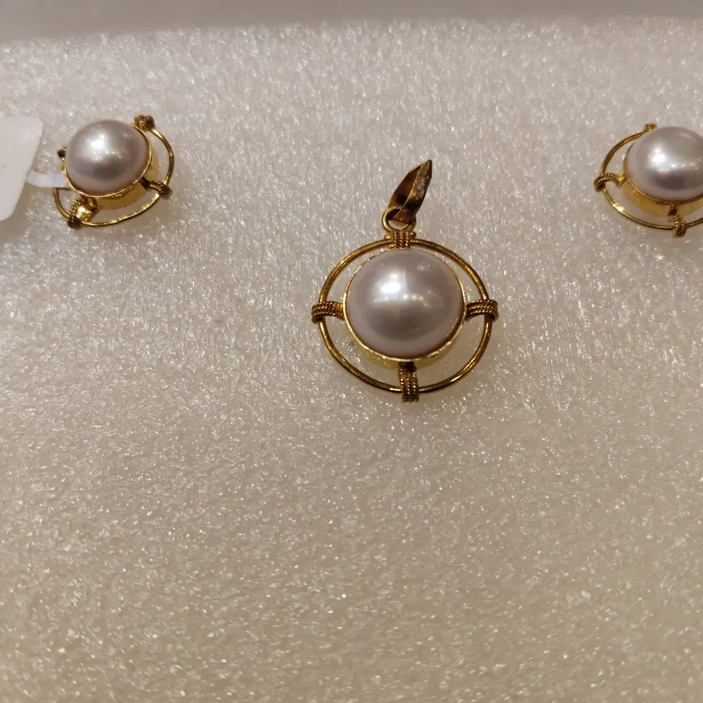 PENDANT SET