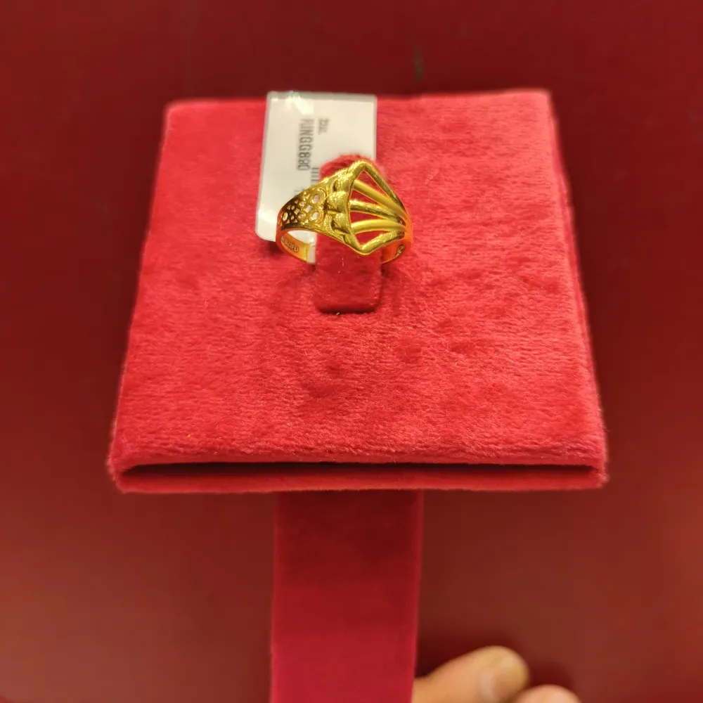 LADIES RING