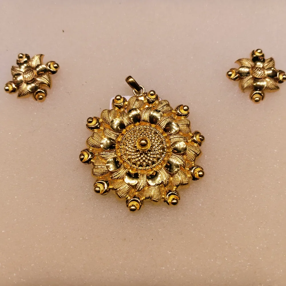PENDANT SET