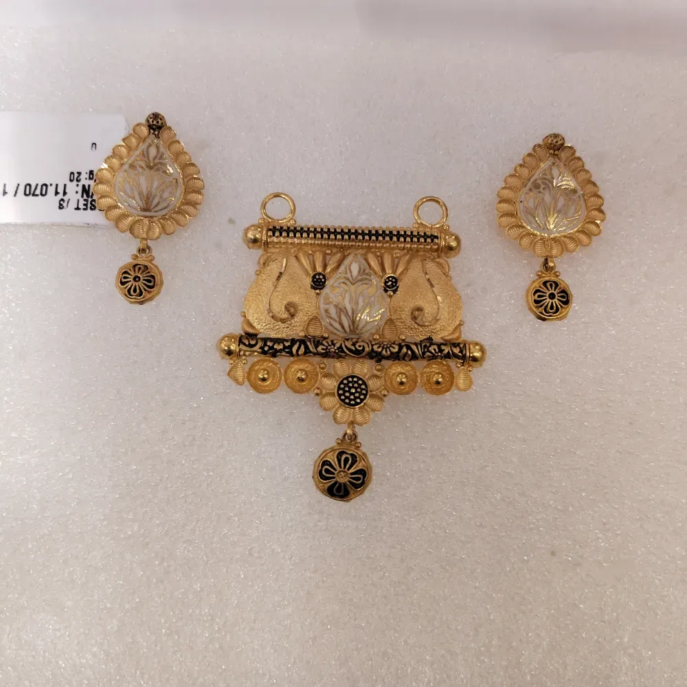 PENDANT SET