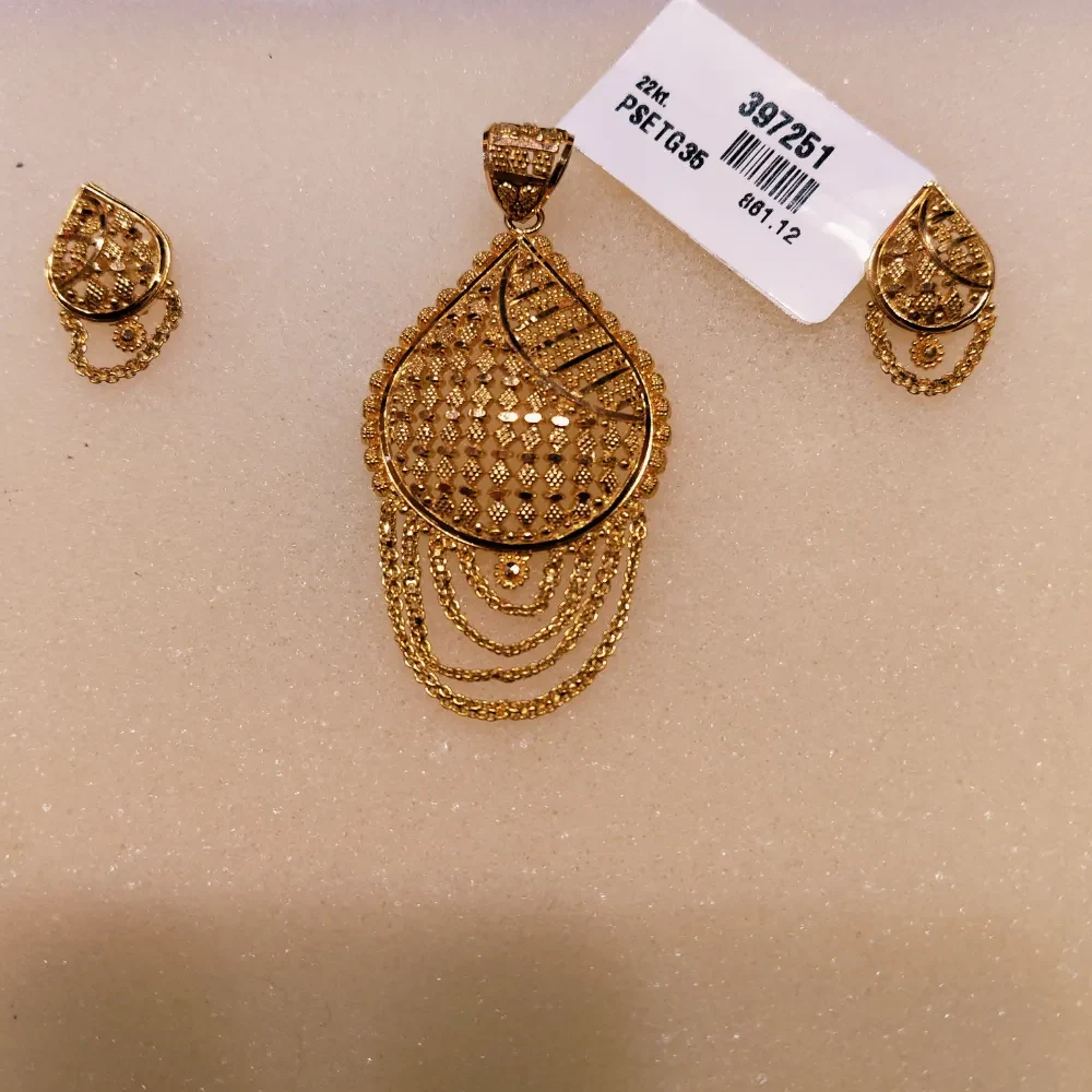 PENDENT SET
