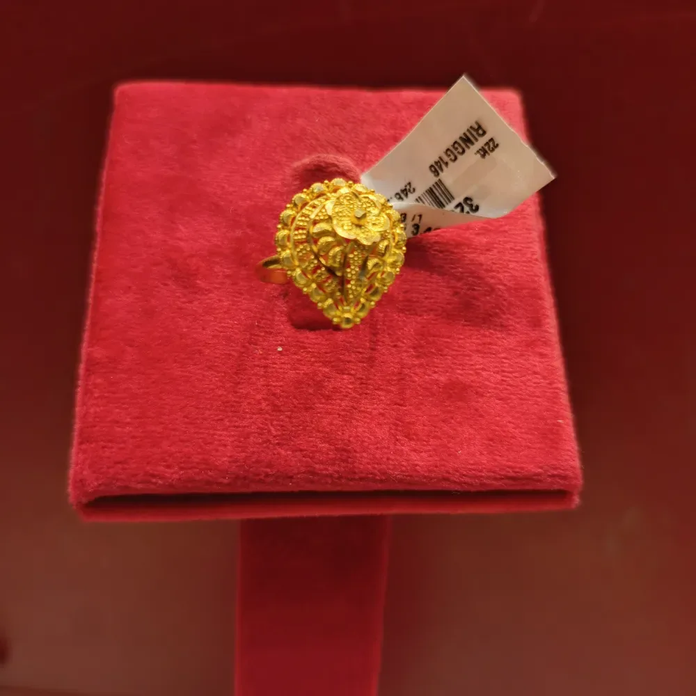 LADIES RING
