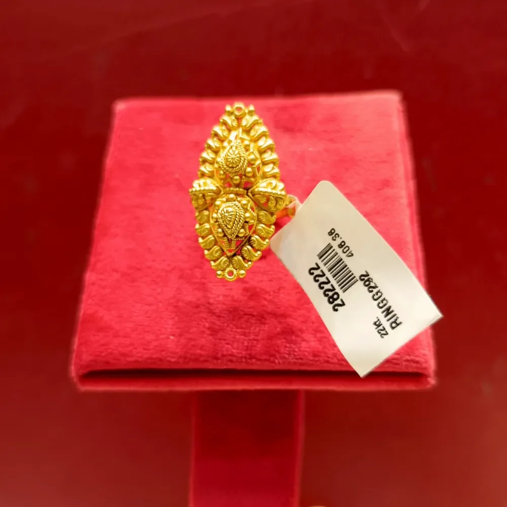 LADIES RING