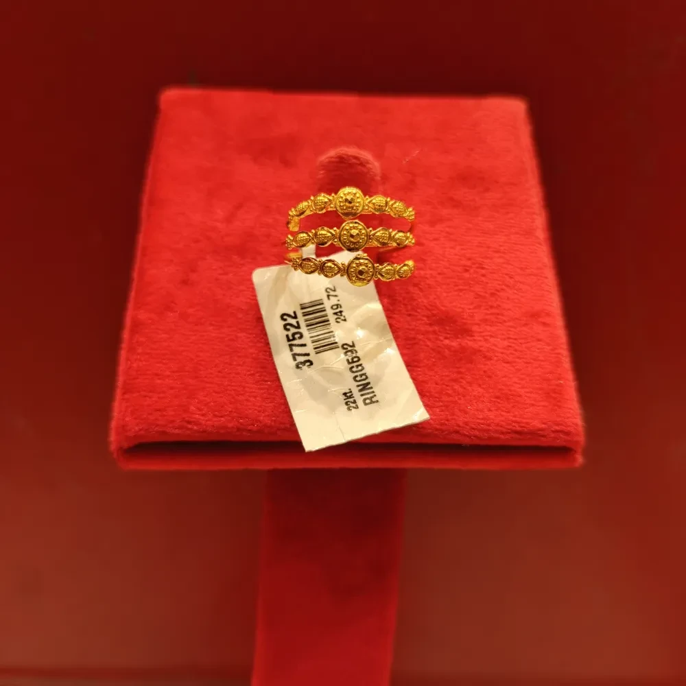 LADIES RING
