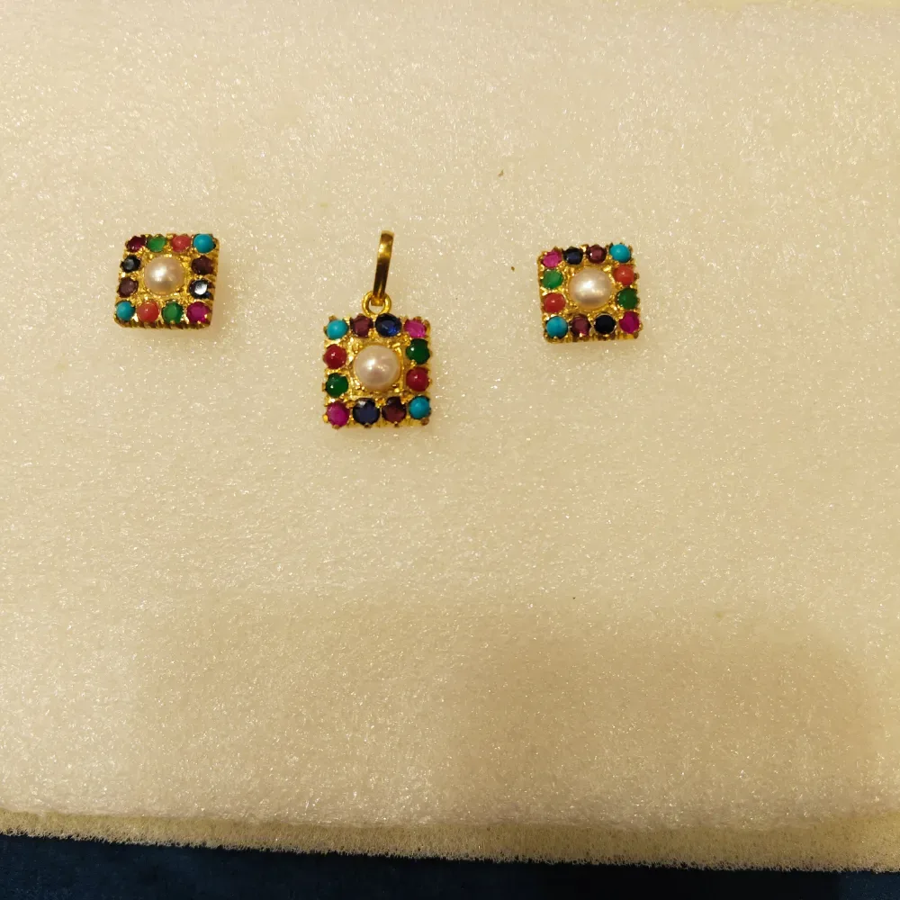 PENDANT SET