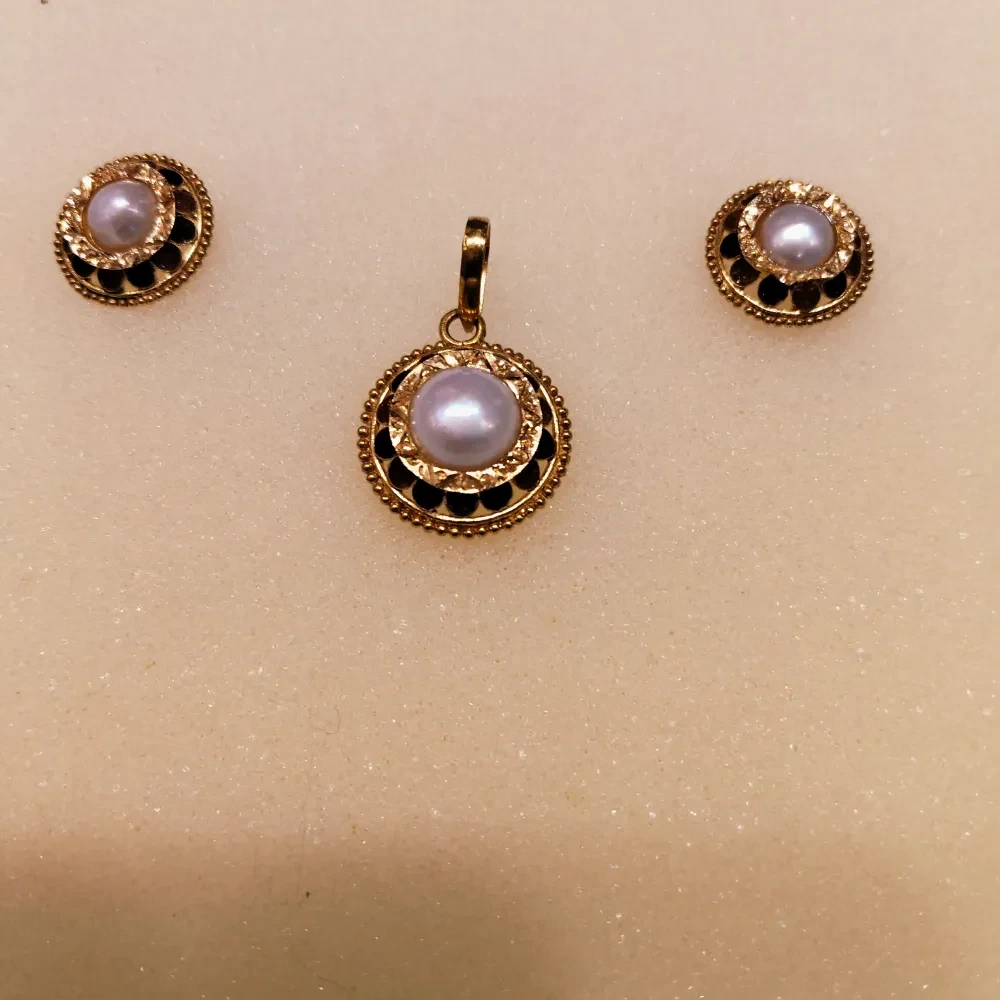 PENDANT SET